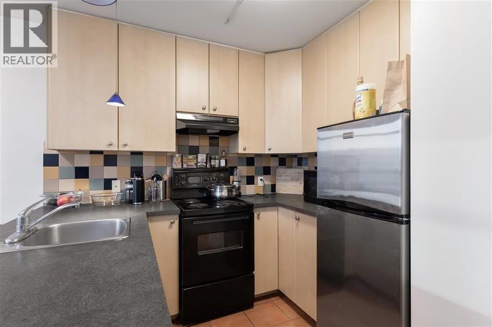 807 819 Hamilton Street Property Photo 7