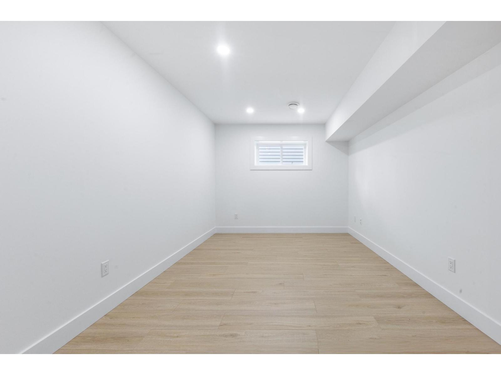 6221 148 Street Property Photo 20