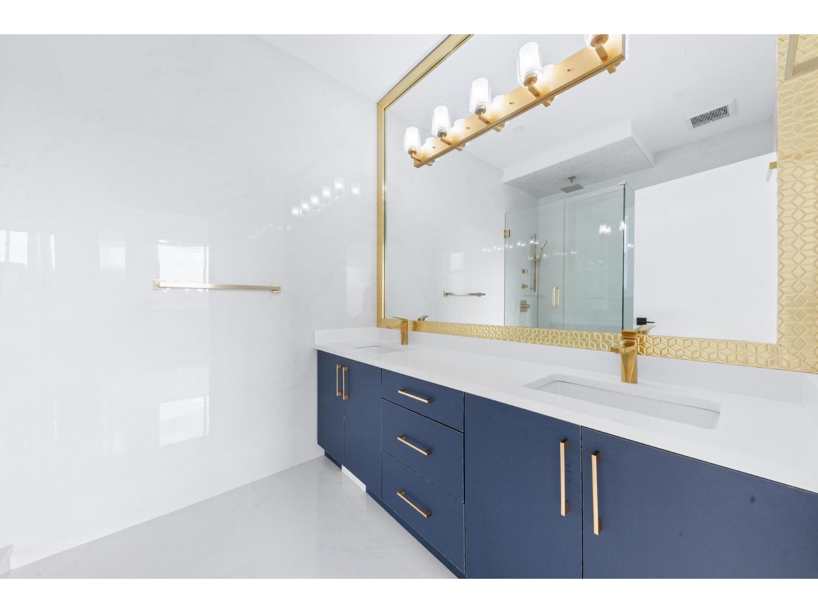 6221 148 Street Property Photo 24