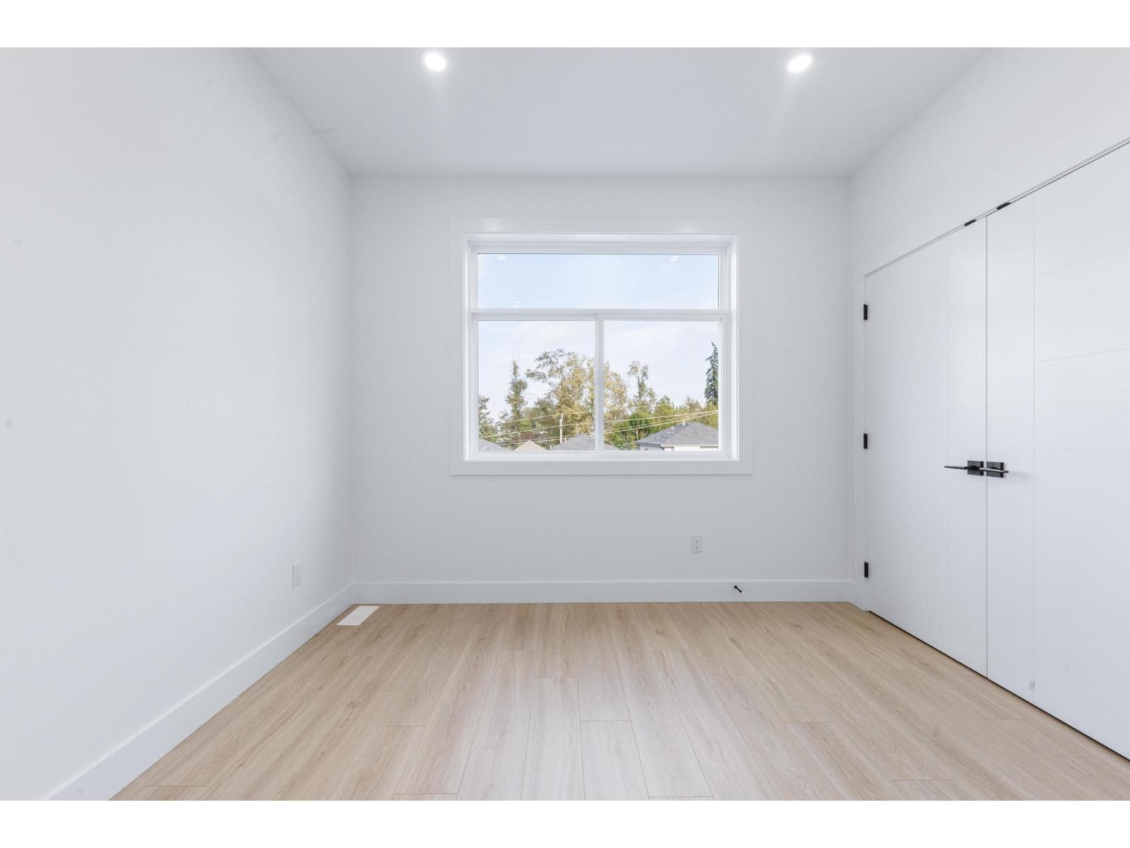 6221 148 Street Property Photo 29