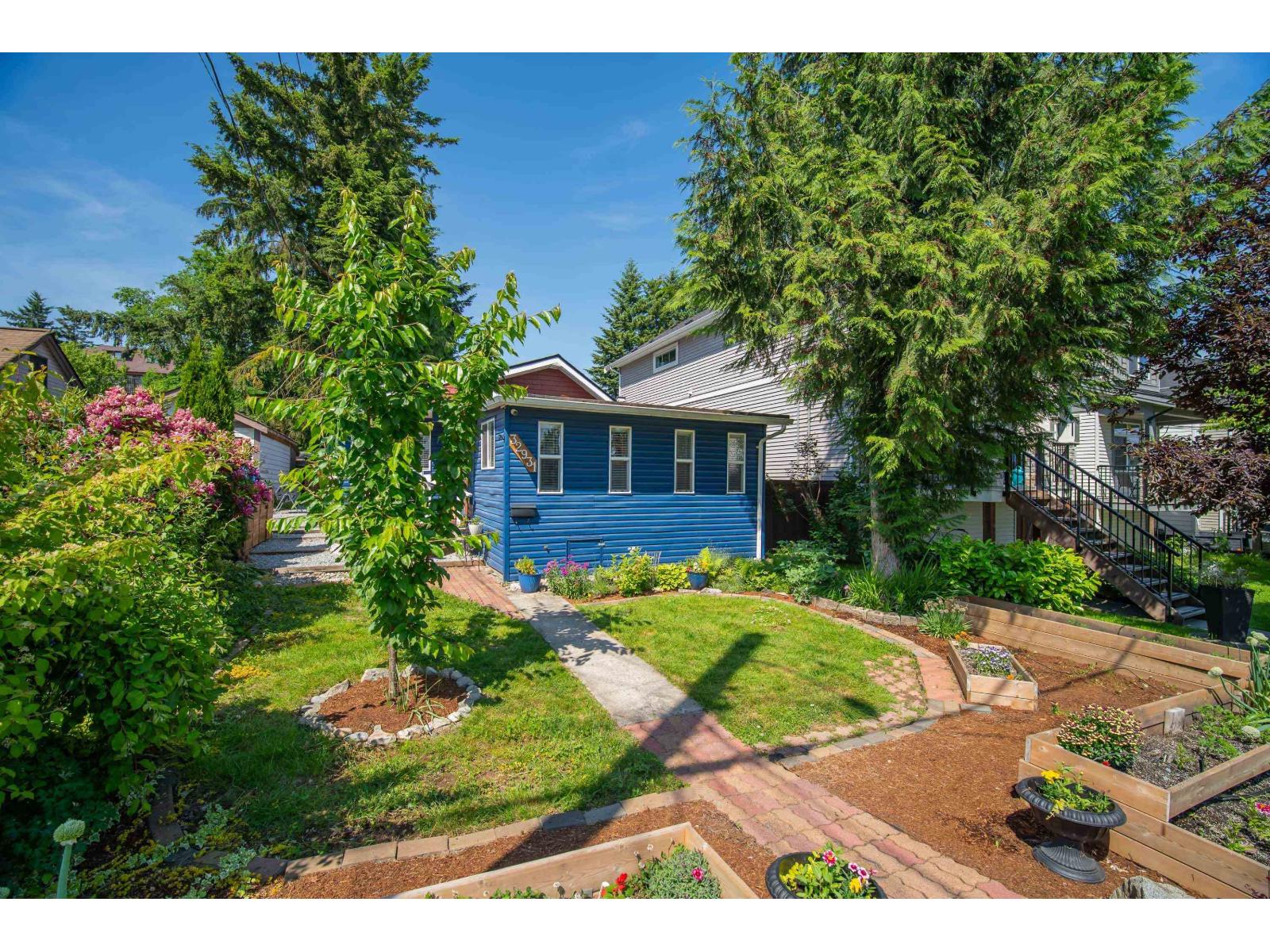 32931 1 Avenue Property Photo 3