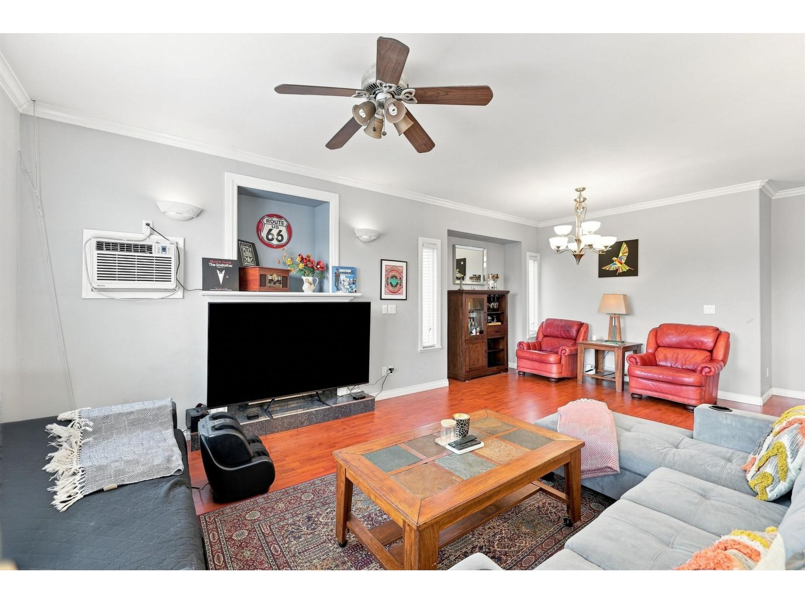 34158 Amblewood Place Property Photo 6