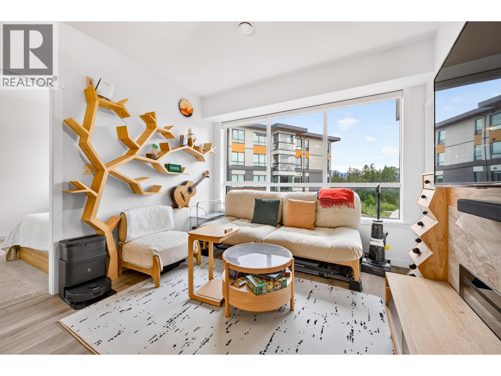 401 11639 227 Street Property Photo 6