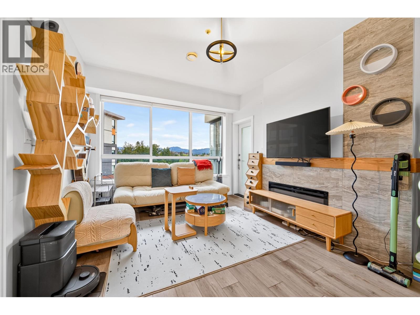 401 11639 227 Street Property Photo 7