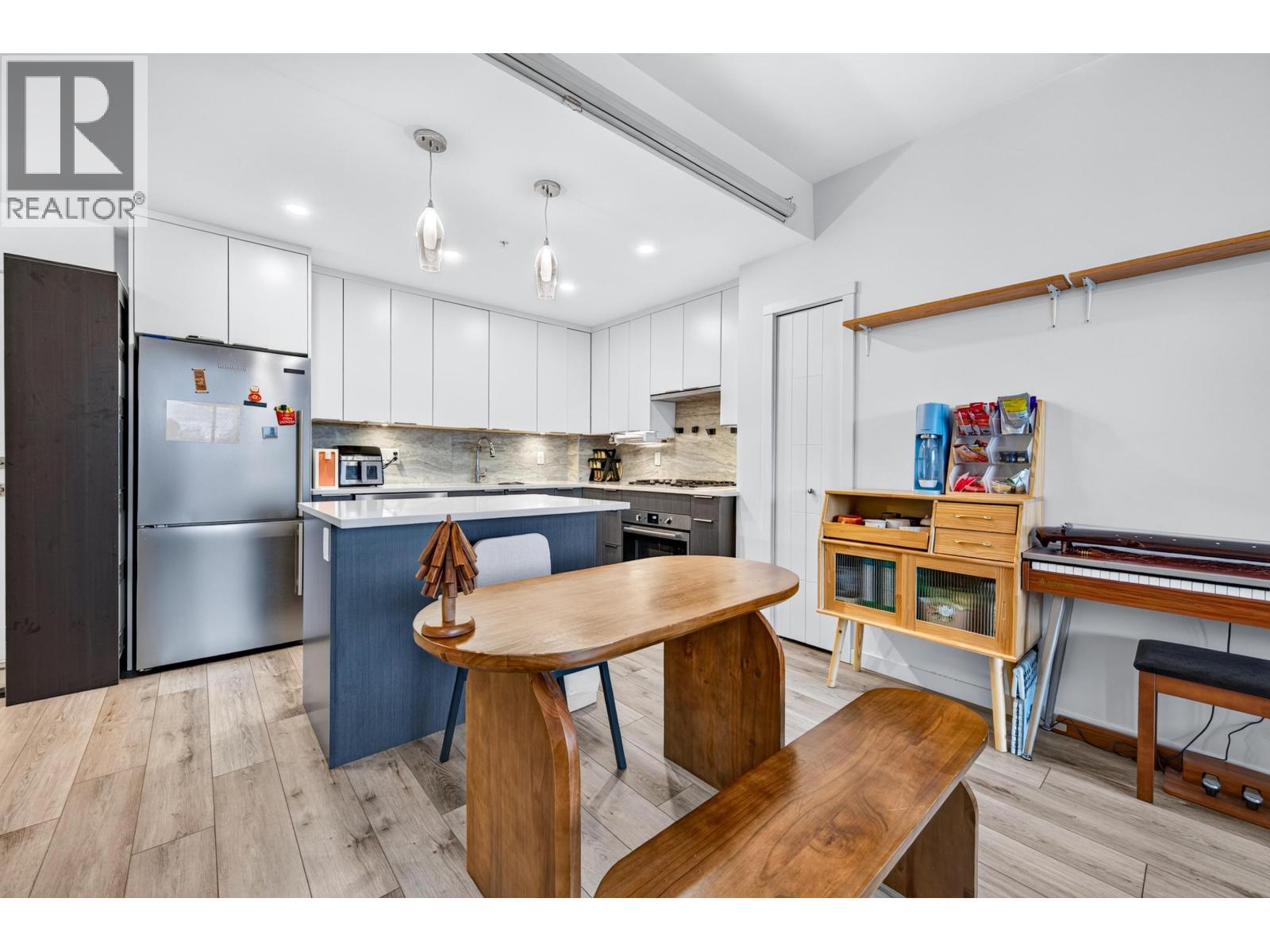401 11639 227 Street Property Photo 15
