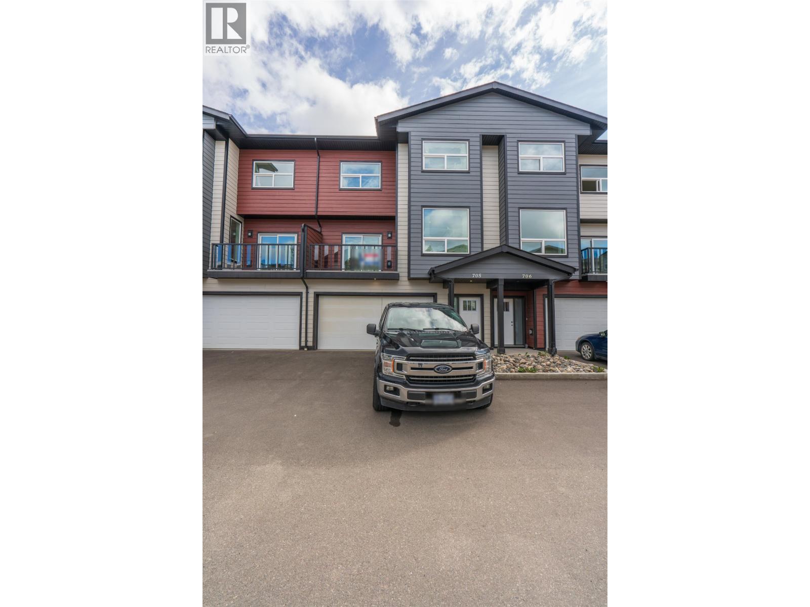 705 7000 Husband Drive Property Photo 1