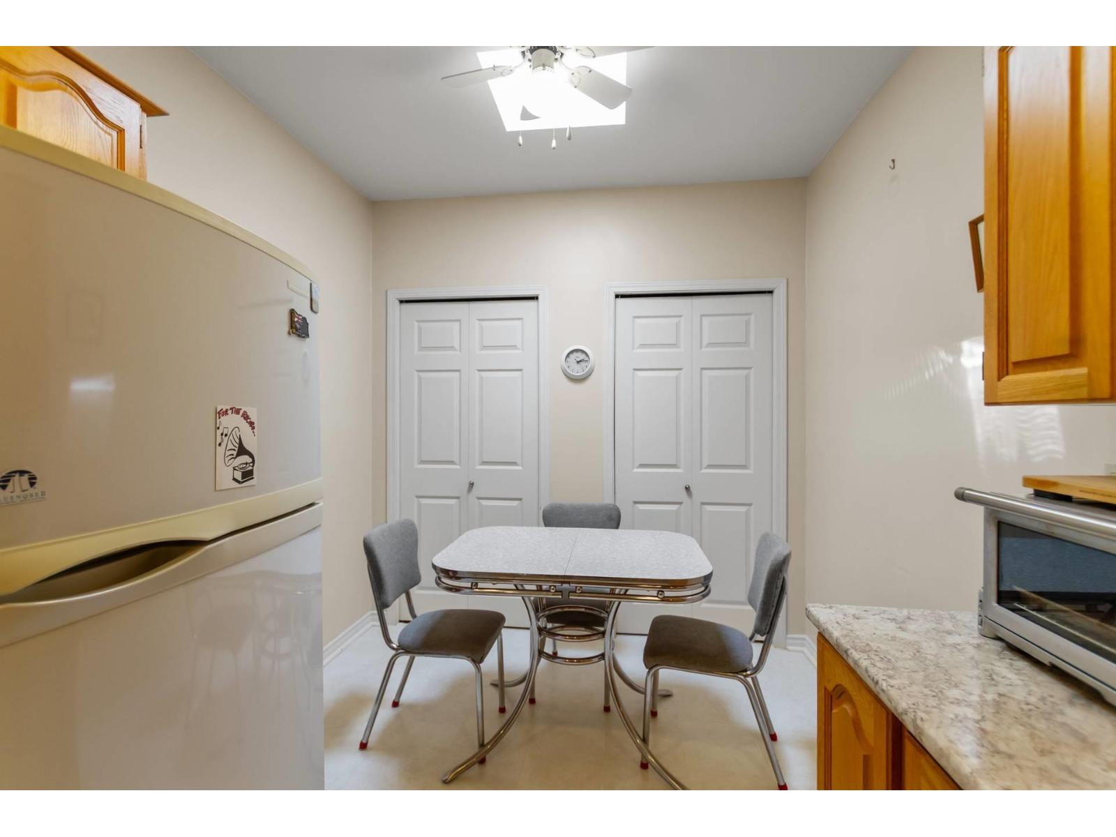 313 15300 17 Avenue Property Photo 12