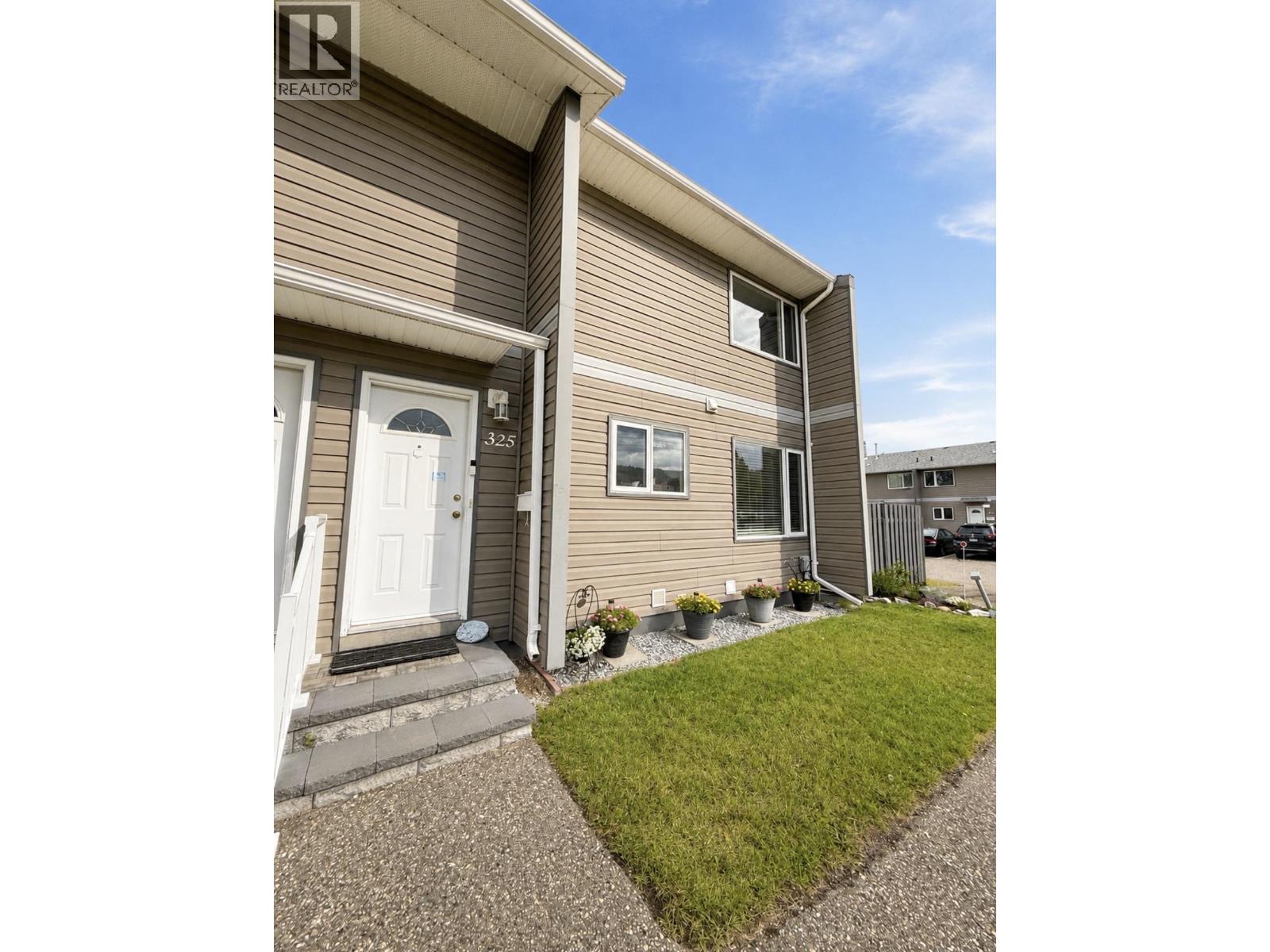 325 2550 S Ospika Boulevard Property Photo 1