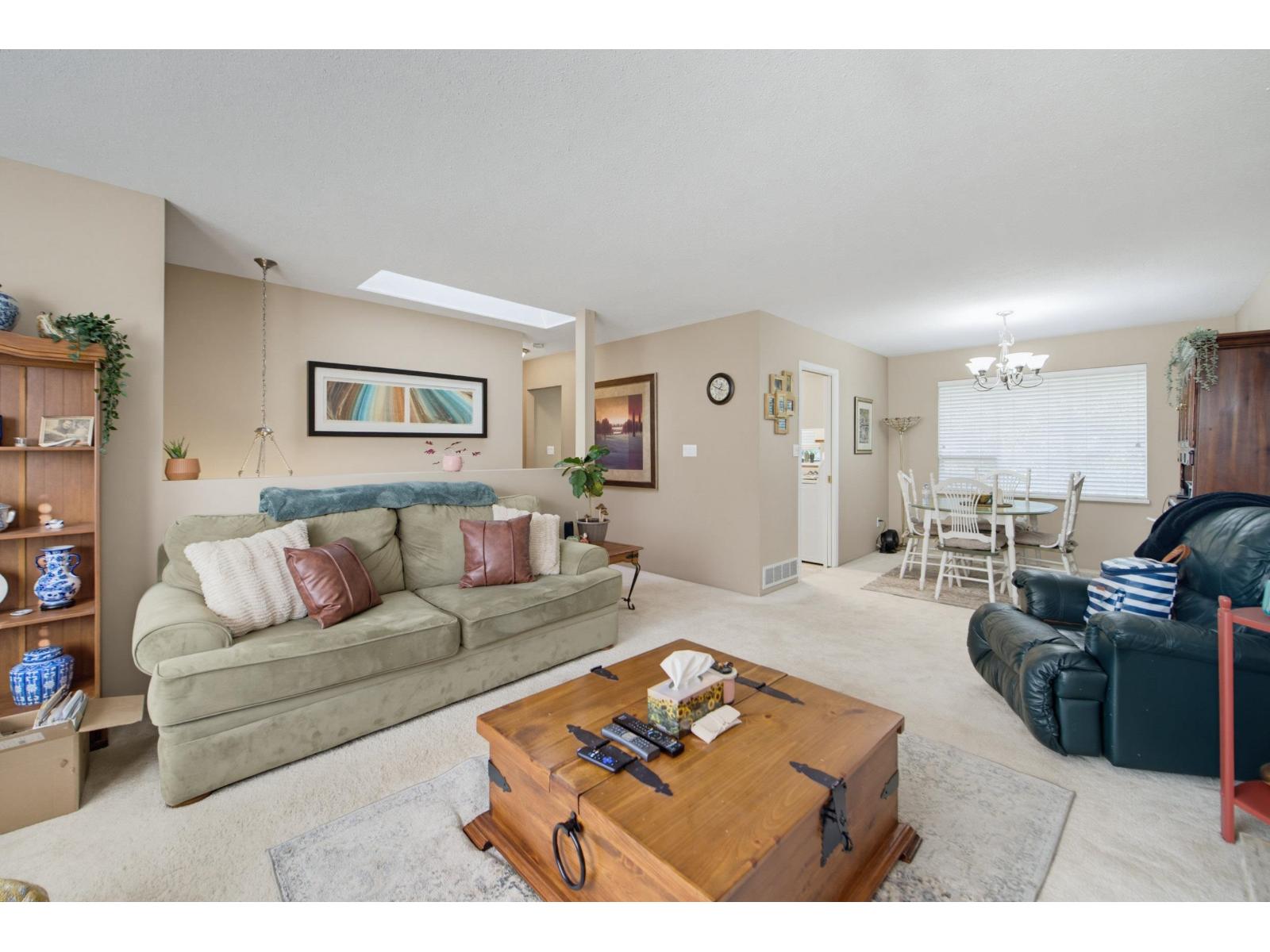 36042 Southridge Place Property Photo 10