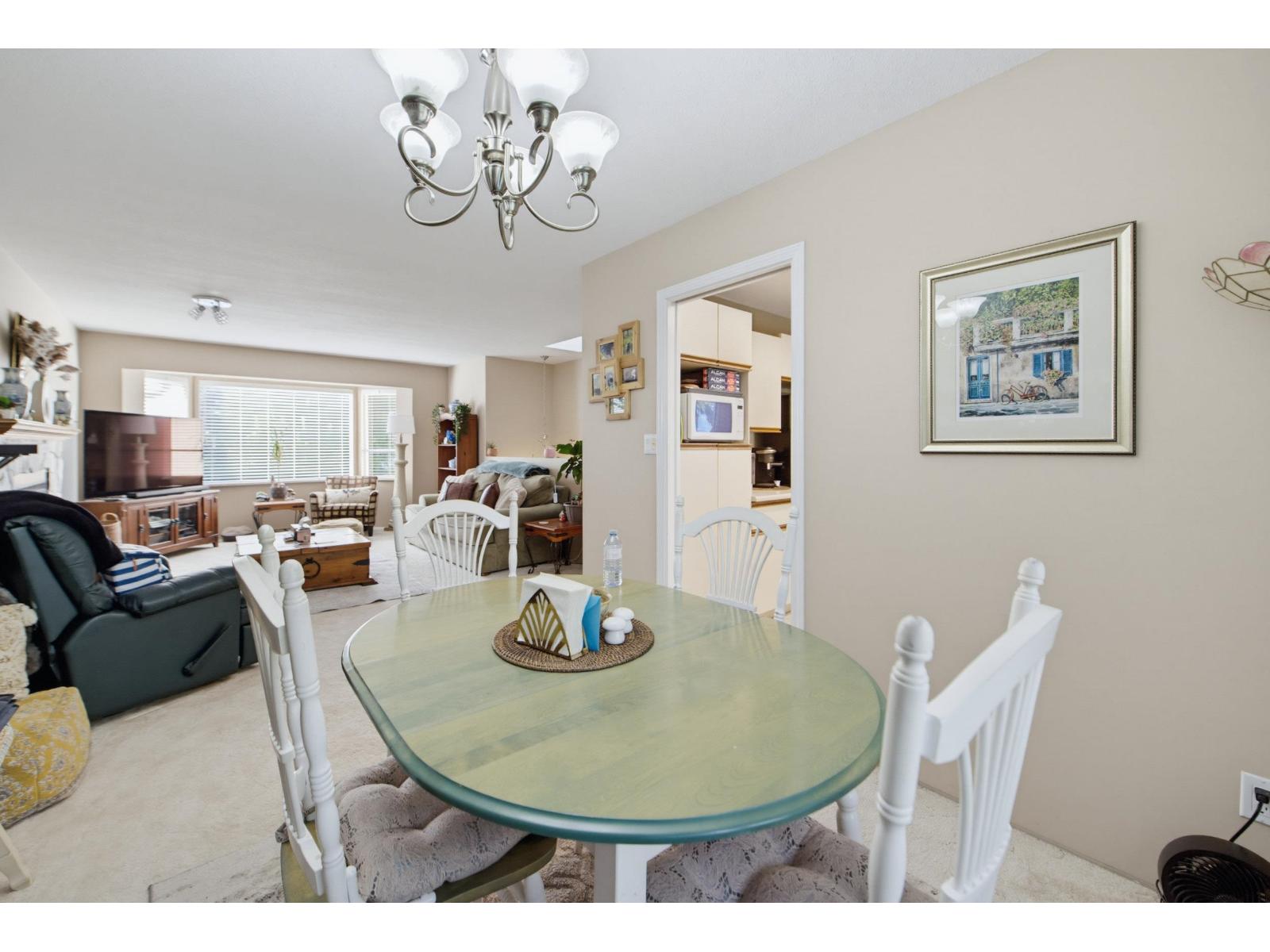 36042 Southridge Place Property Photo 12