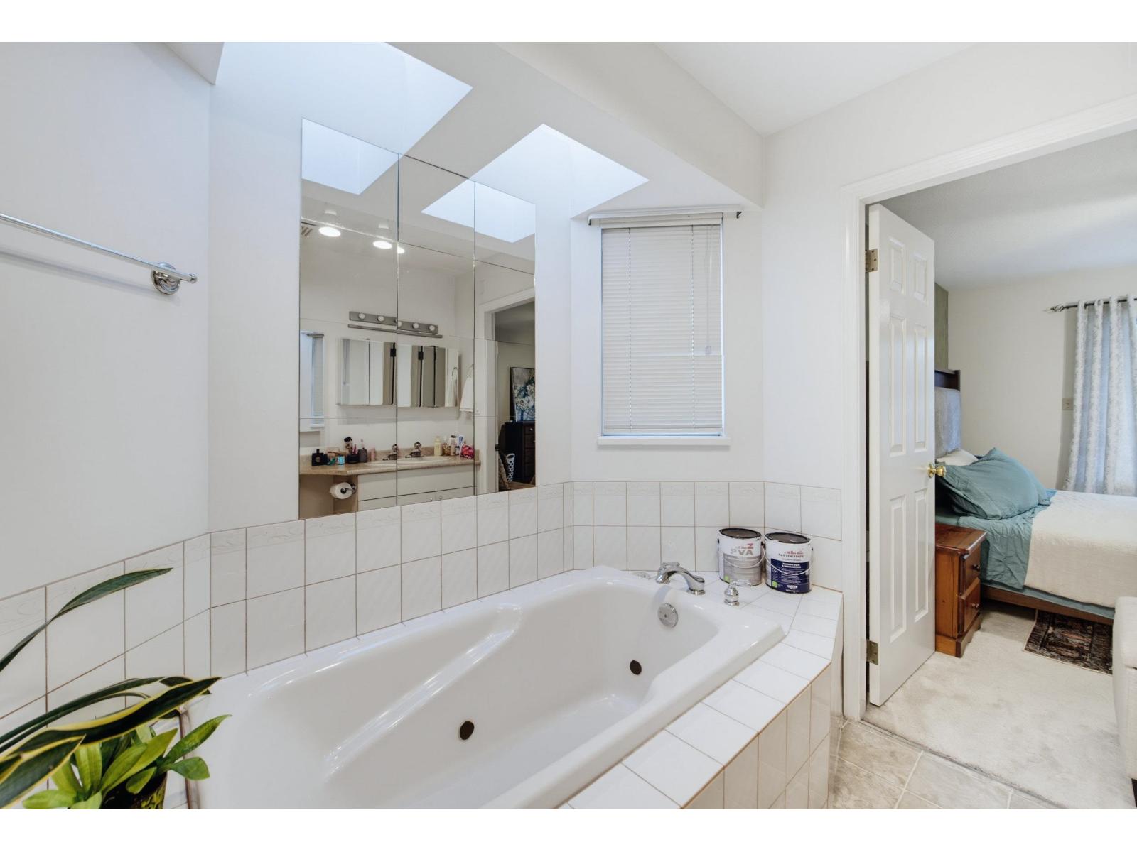 36042 Southridge Place Property Photo 29