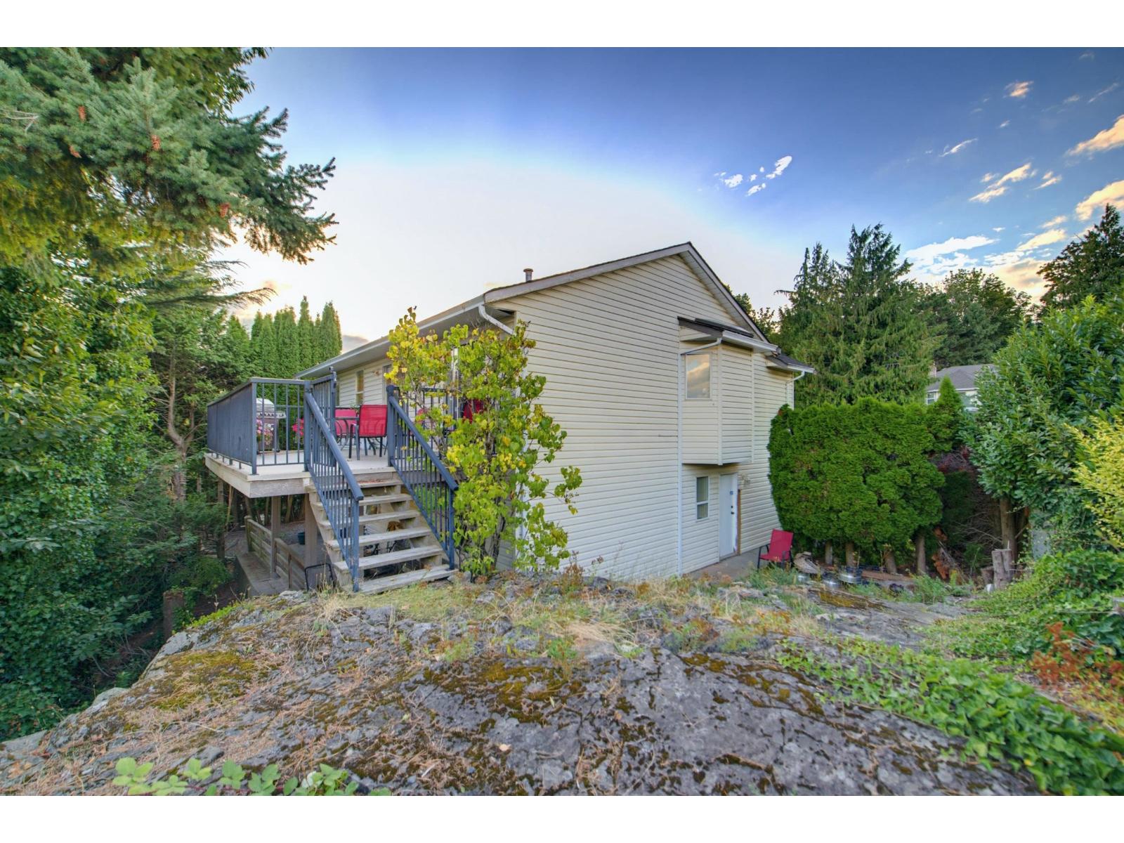 36042 Southridge Place Property Photo 37