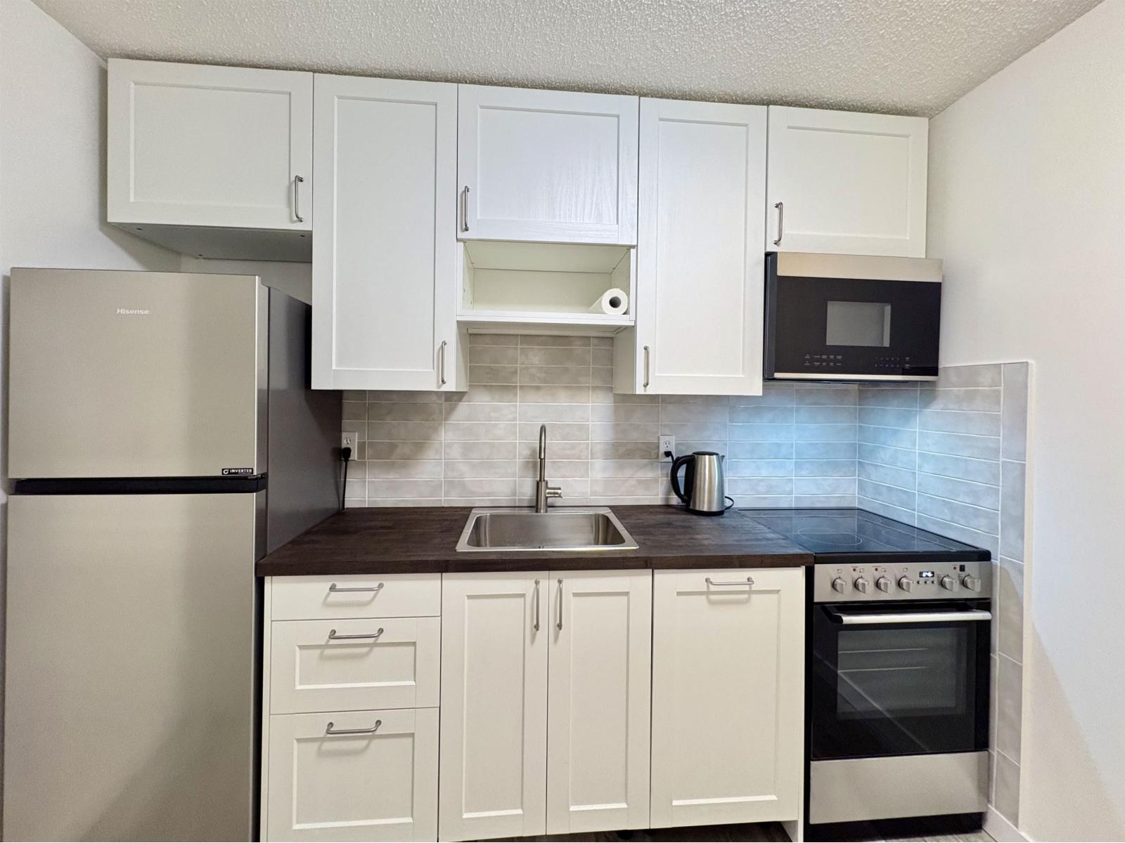 45749 Spadina Avenue #111 Property Photo 3