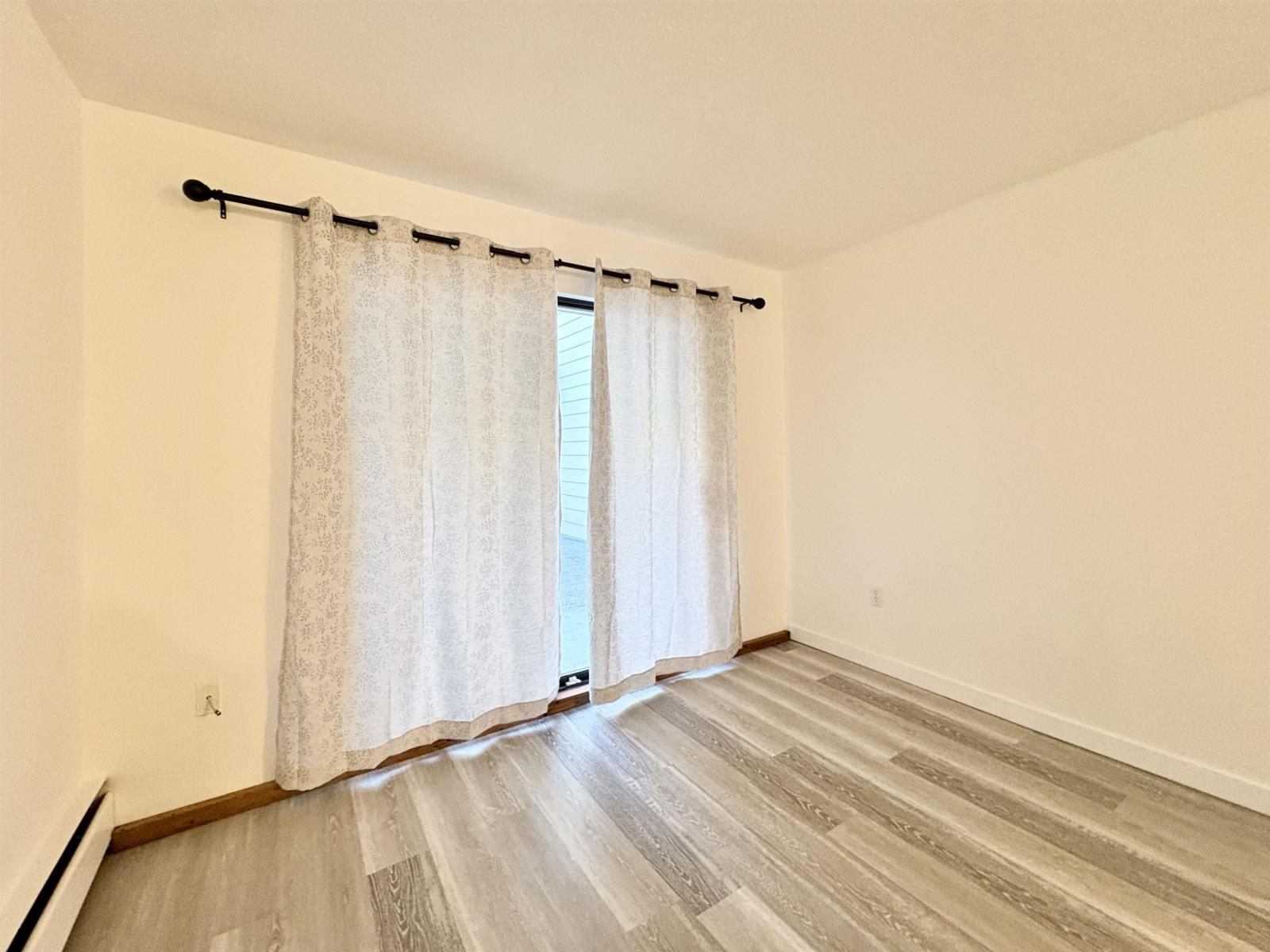 45749 Spadina Avenue #111 Property Photo 11