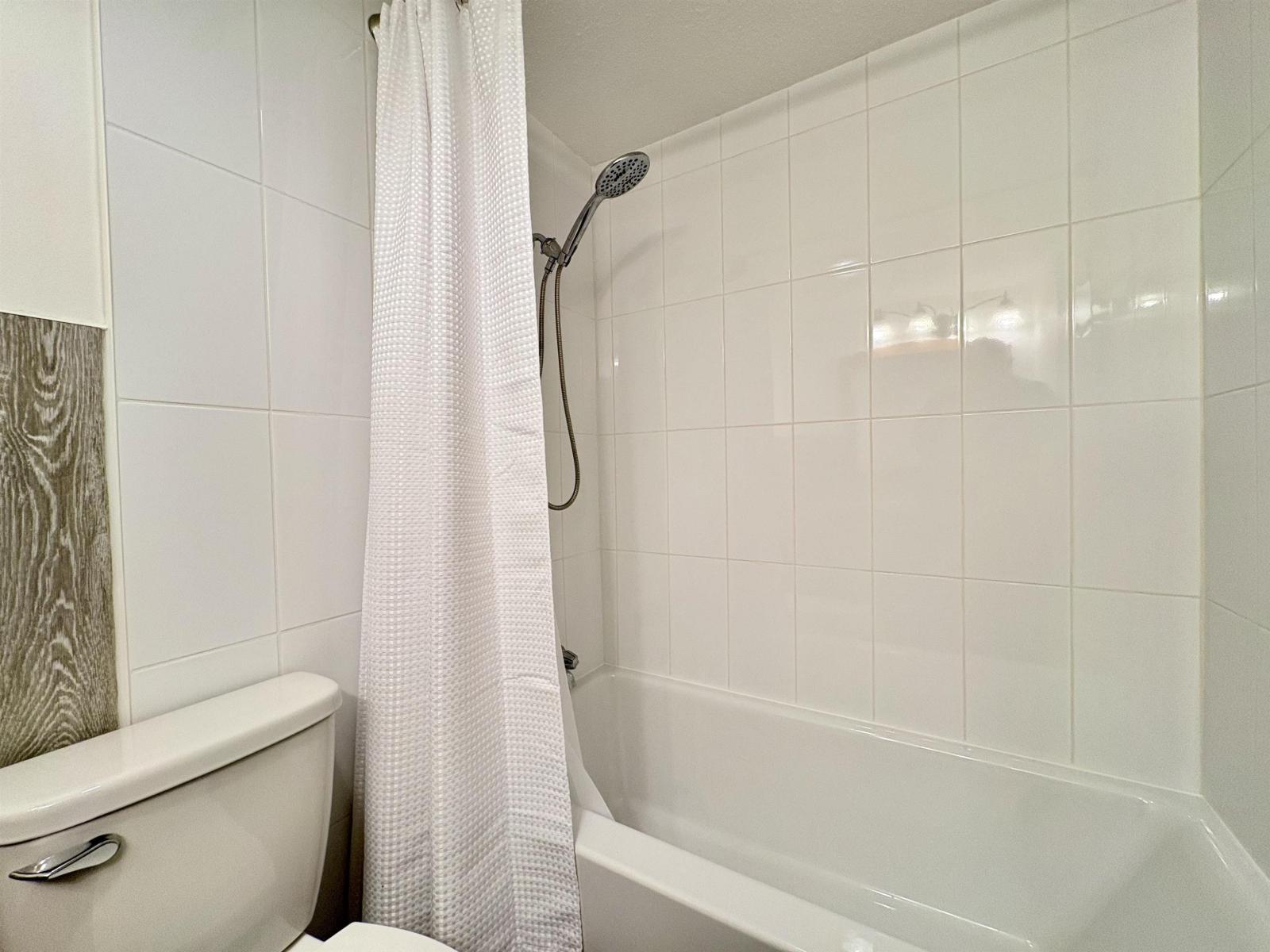 45749 Spadina Avenue #111 Property Photo 16
