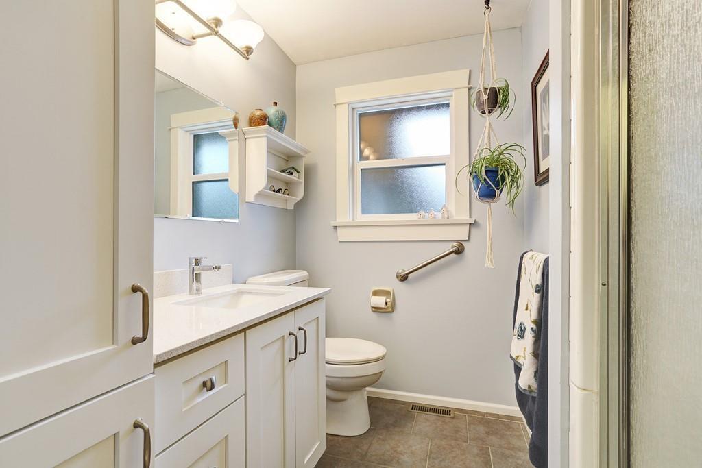 19714 36 Avenue Property Photo 23