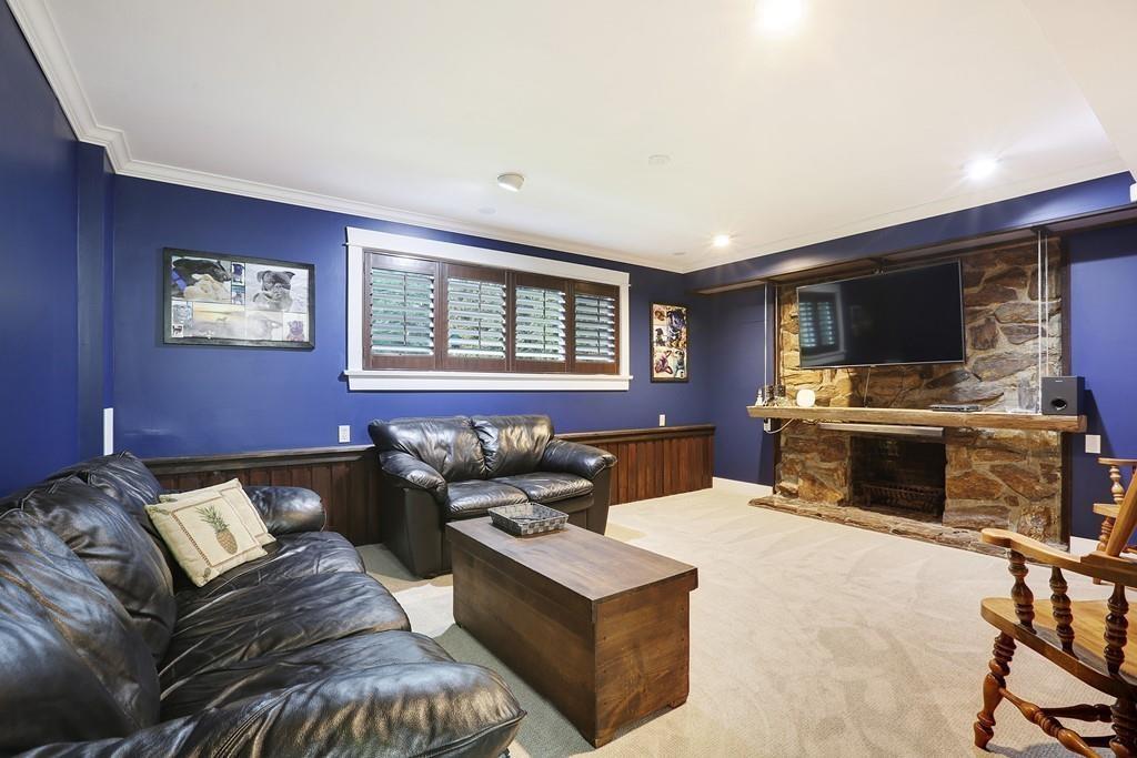 19714 36 Avenue Property Photo 25