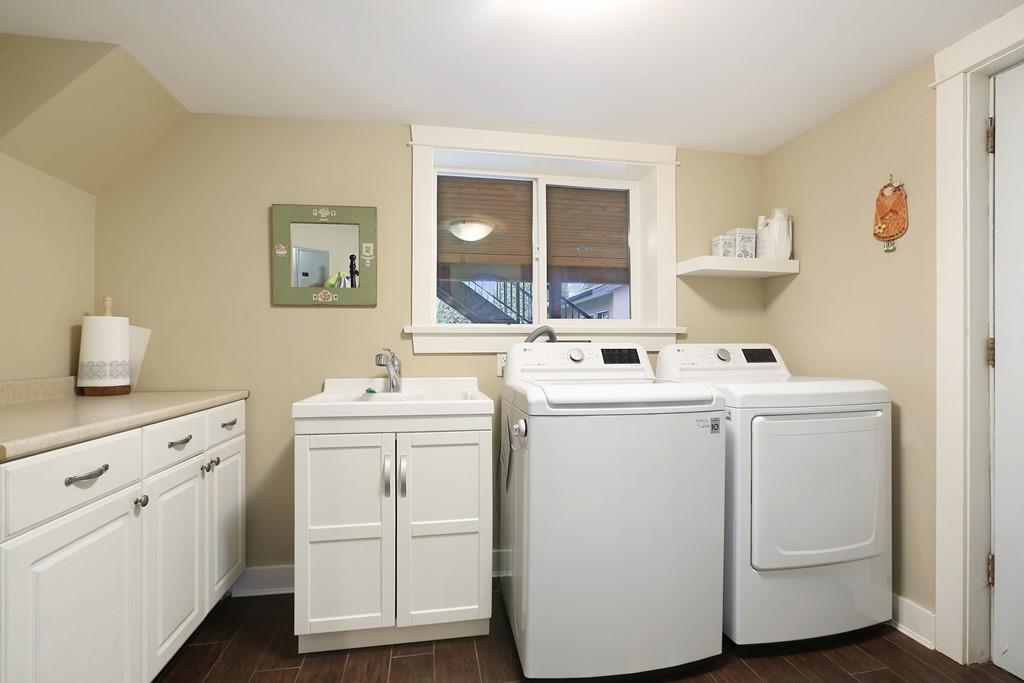 19714 36 Avenue Property Photo 34