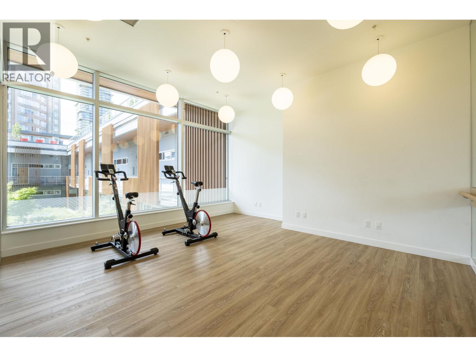 1605 6080 Mckay Avenue Property Photo 17