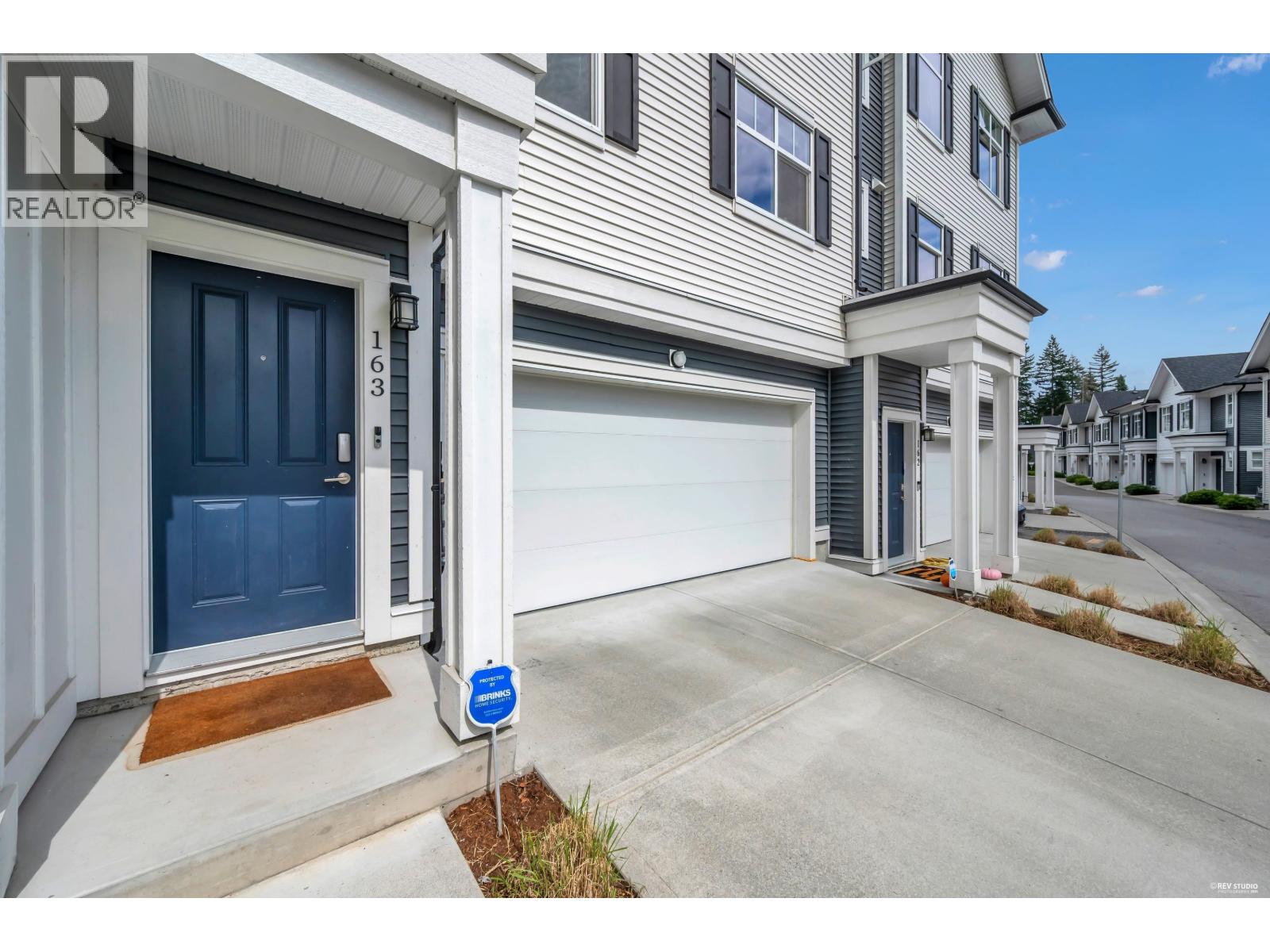 163 3565 Baycrest Avenue Property Photo 32
