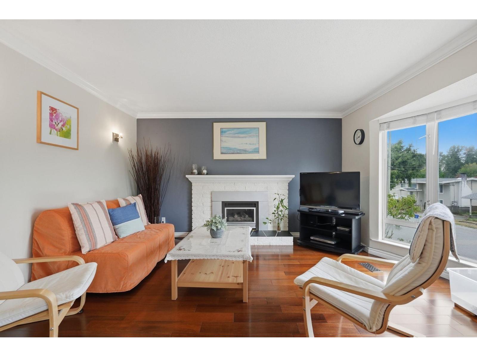 8704 111 STREET Property Photo 1