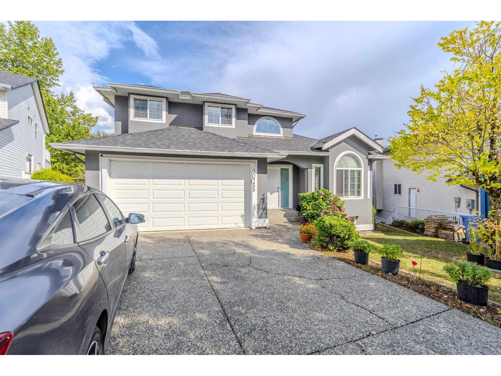 30758 Stellar Court Property Photo 3