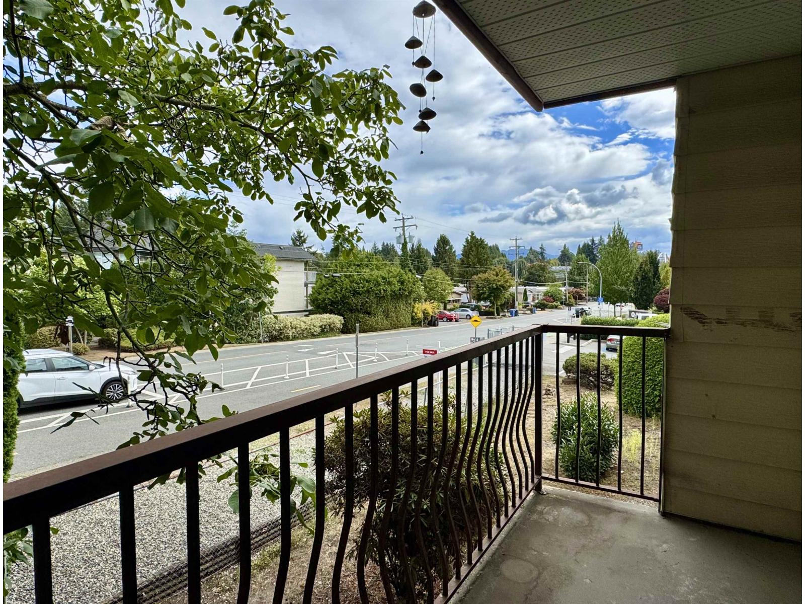 129 1909 Salton Road Property Photo 10