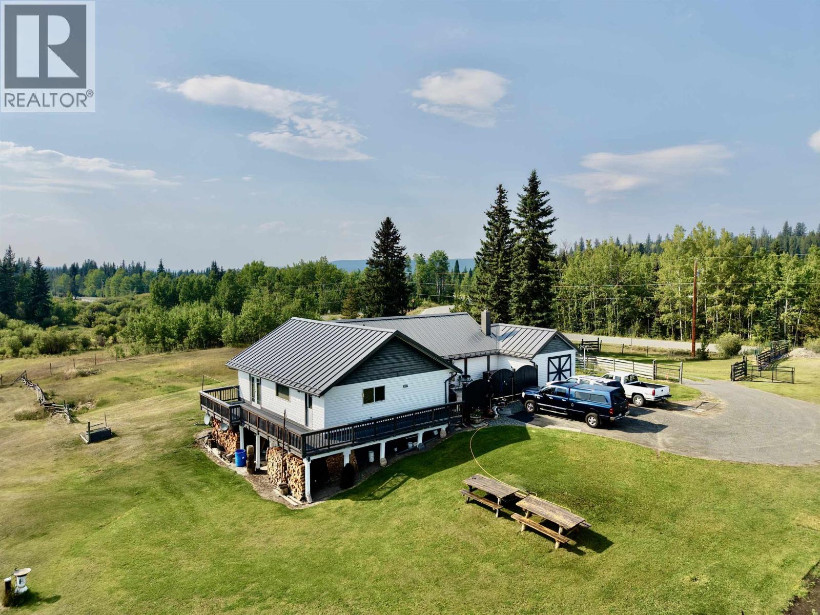 6630 Fawn Creek Road Property Photo 2