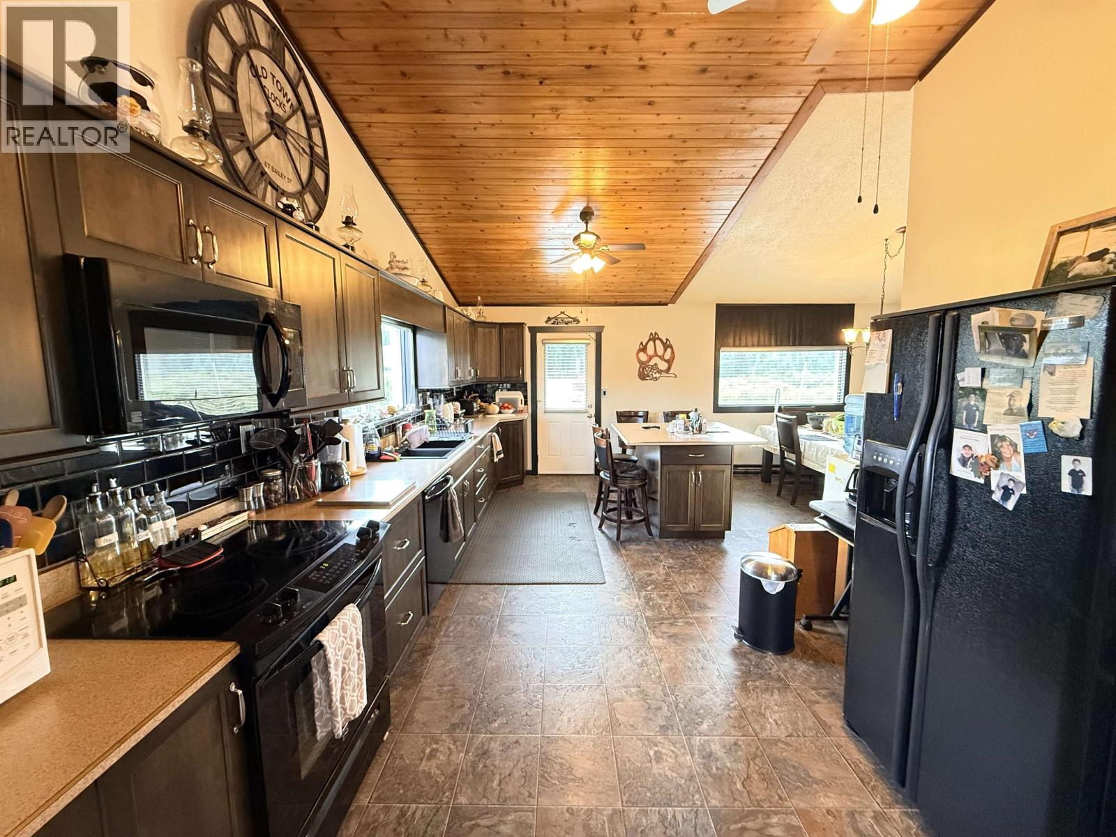 6630 Fawn Creek Road Property Photo 10
