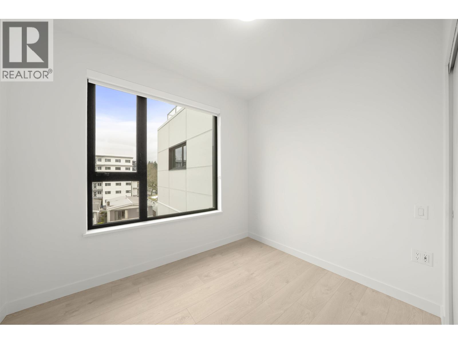 408 4928 Quebec Street Property Photo 19