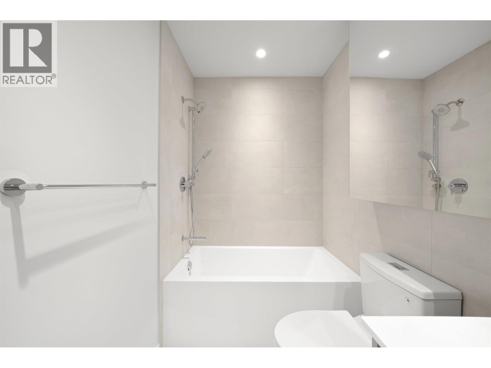 408 4928 Quebec Street Property Photo 22
