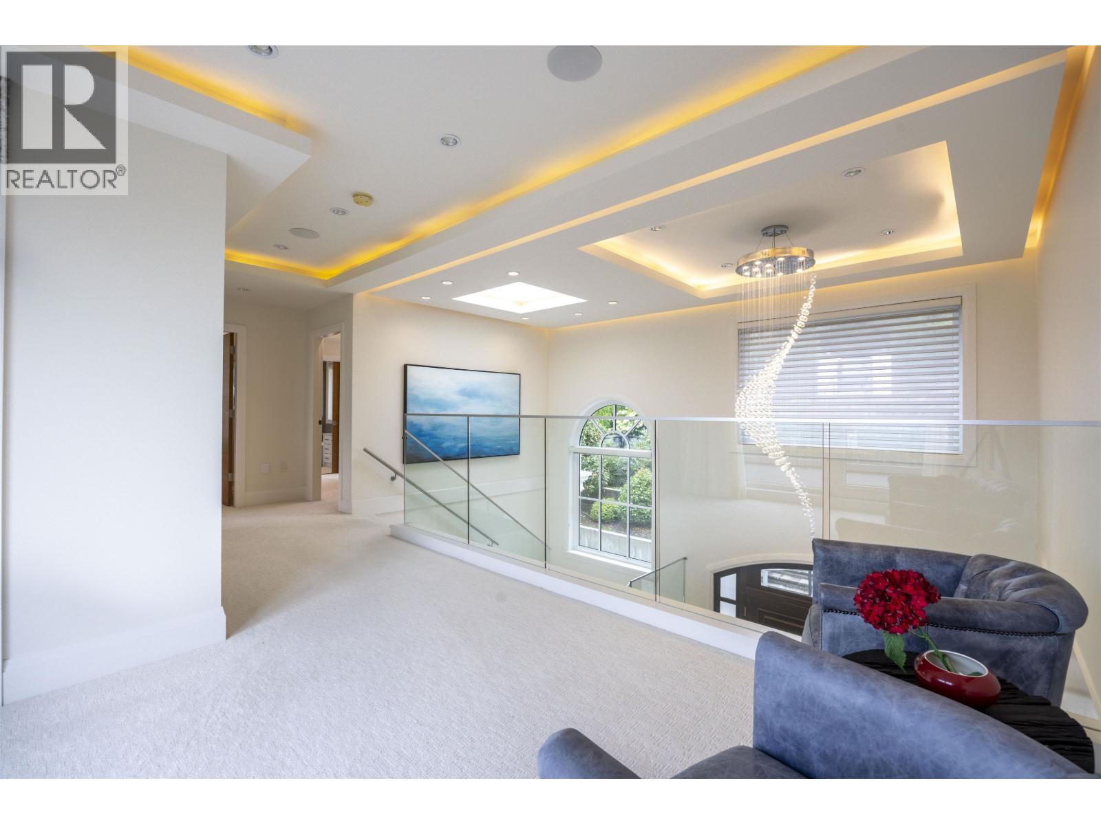 5111 Harbour View Road Property Photo 16