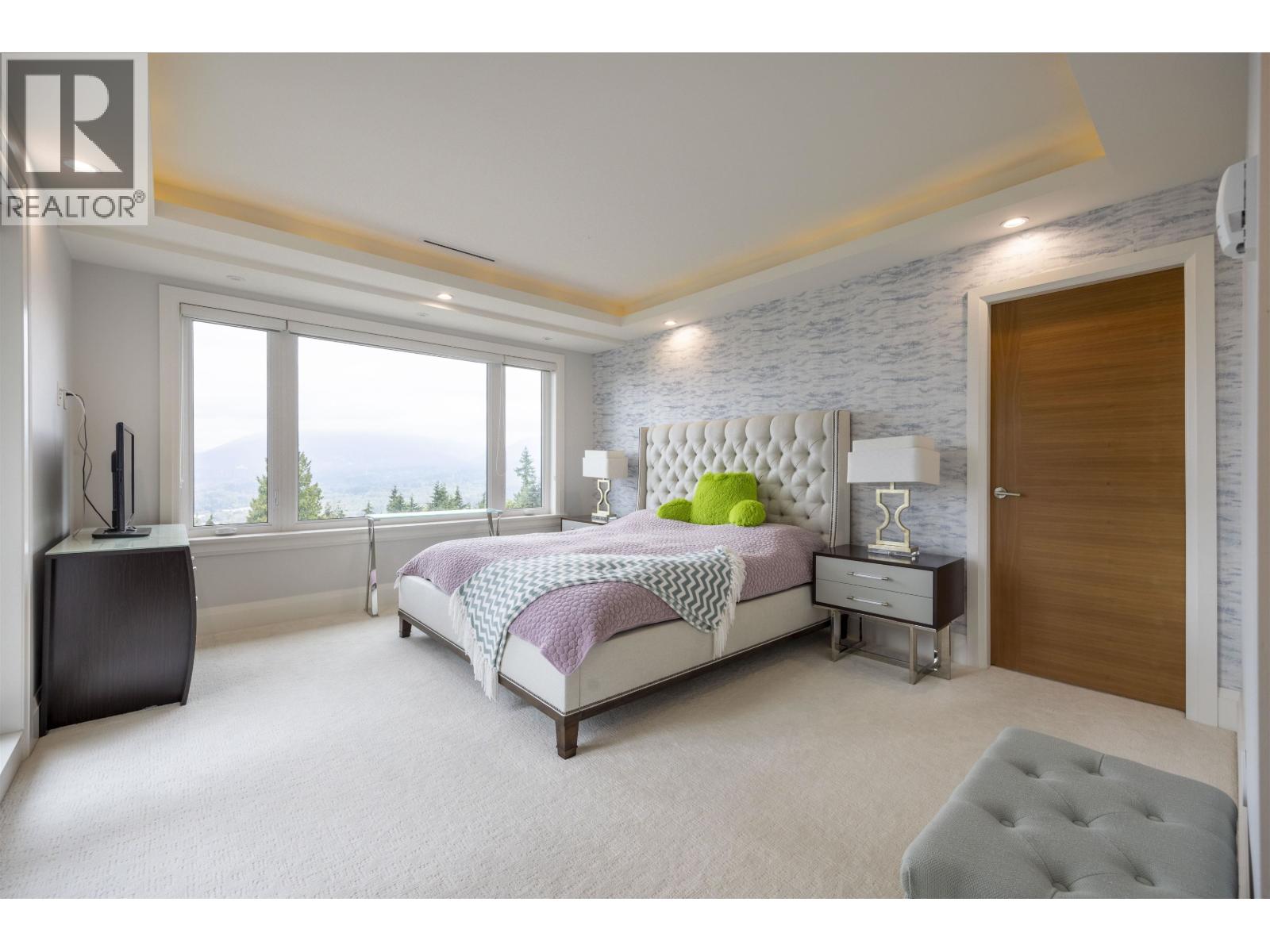 5111 Harbour View Road Property Photo 19