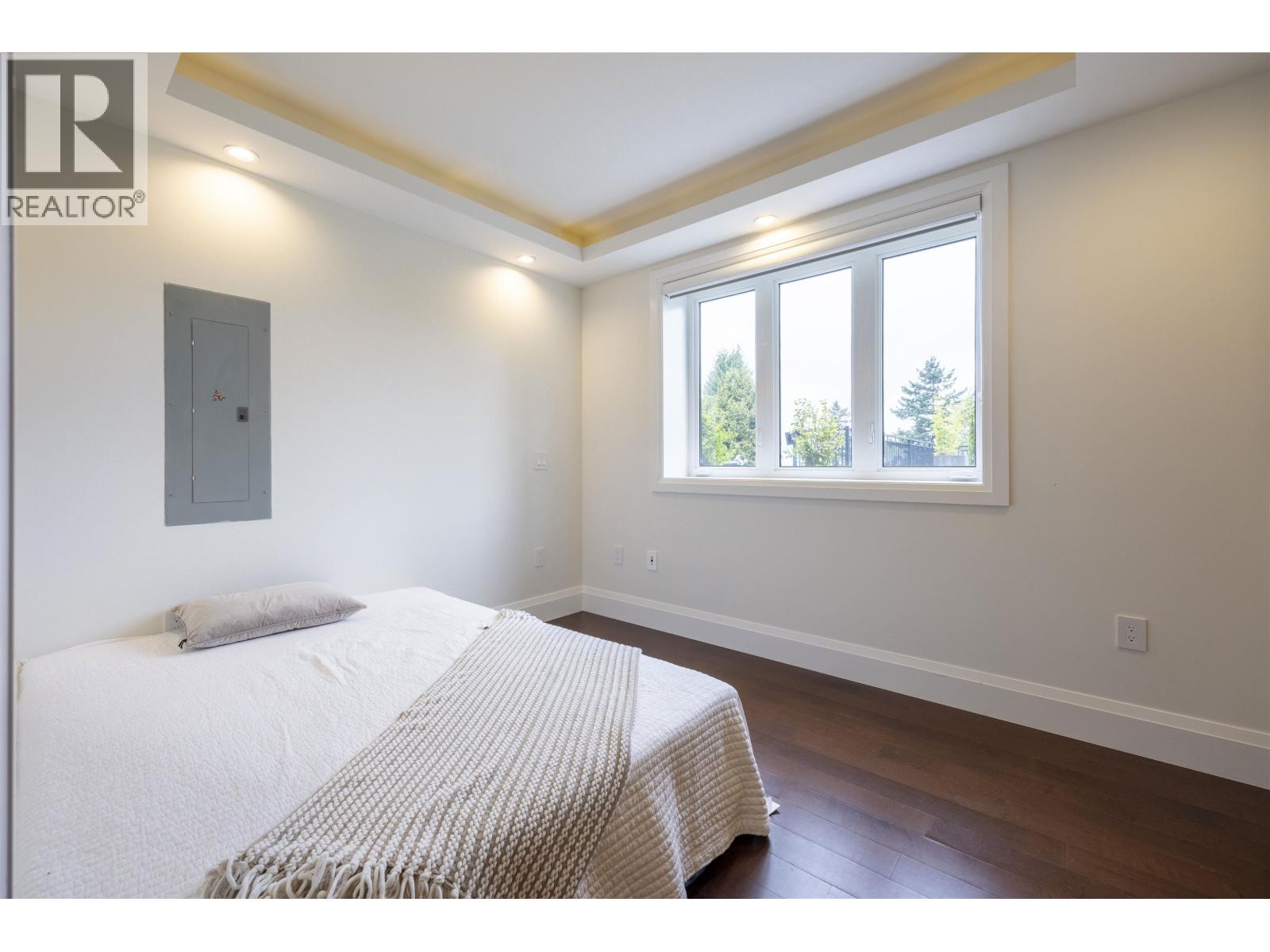 5111 Harbour View Road Property Photo 20