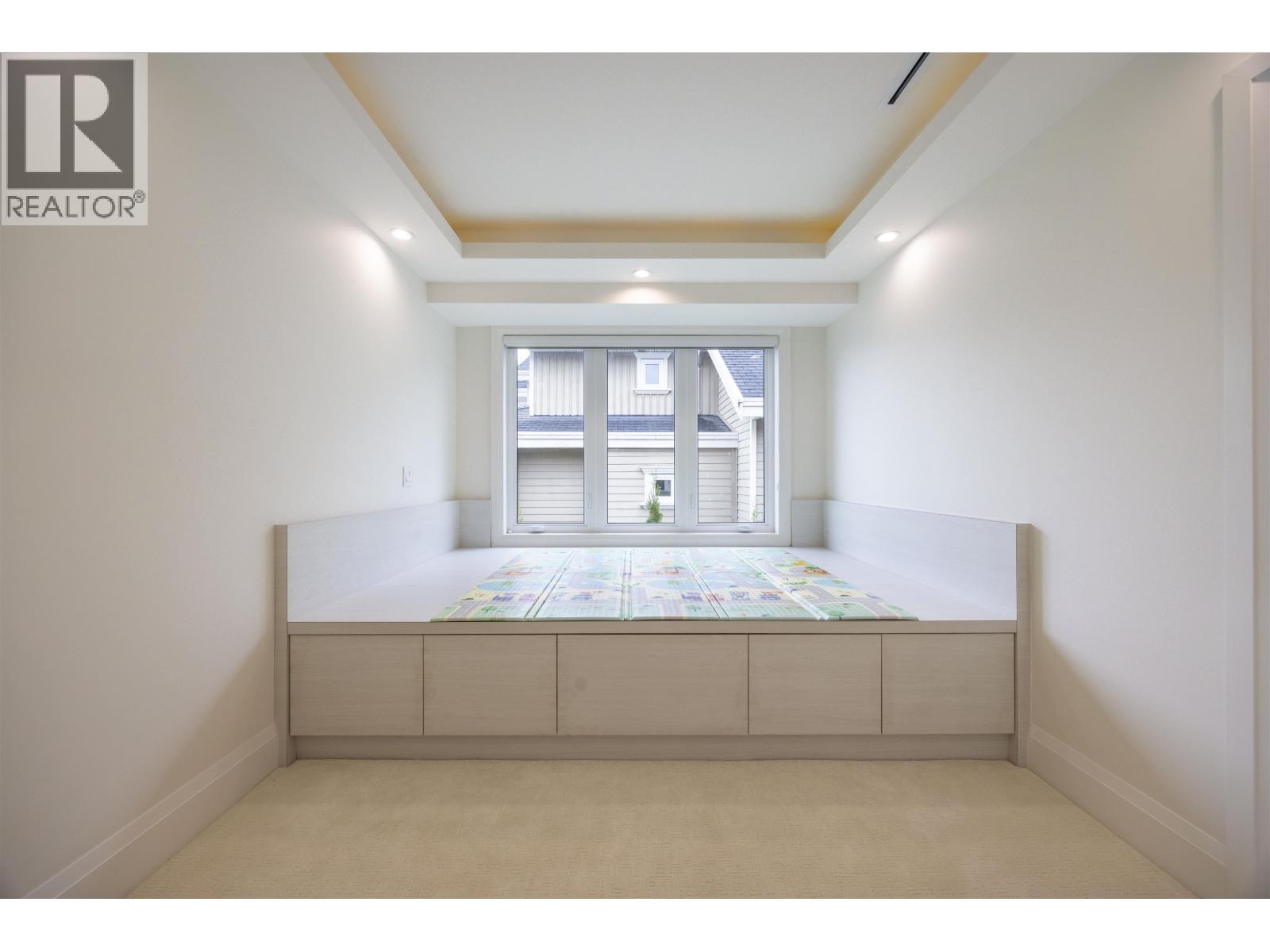 5111 Harbour View Road Property Photo 23