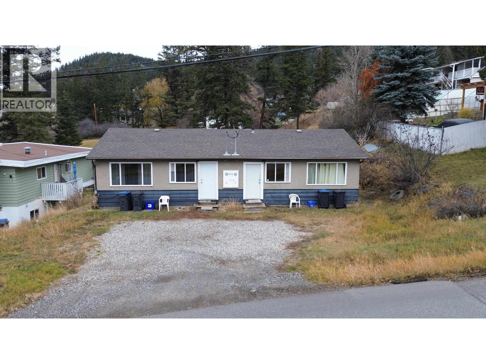 904 Toop Road Property Photo 1