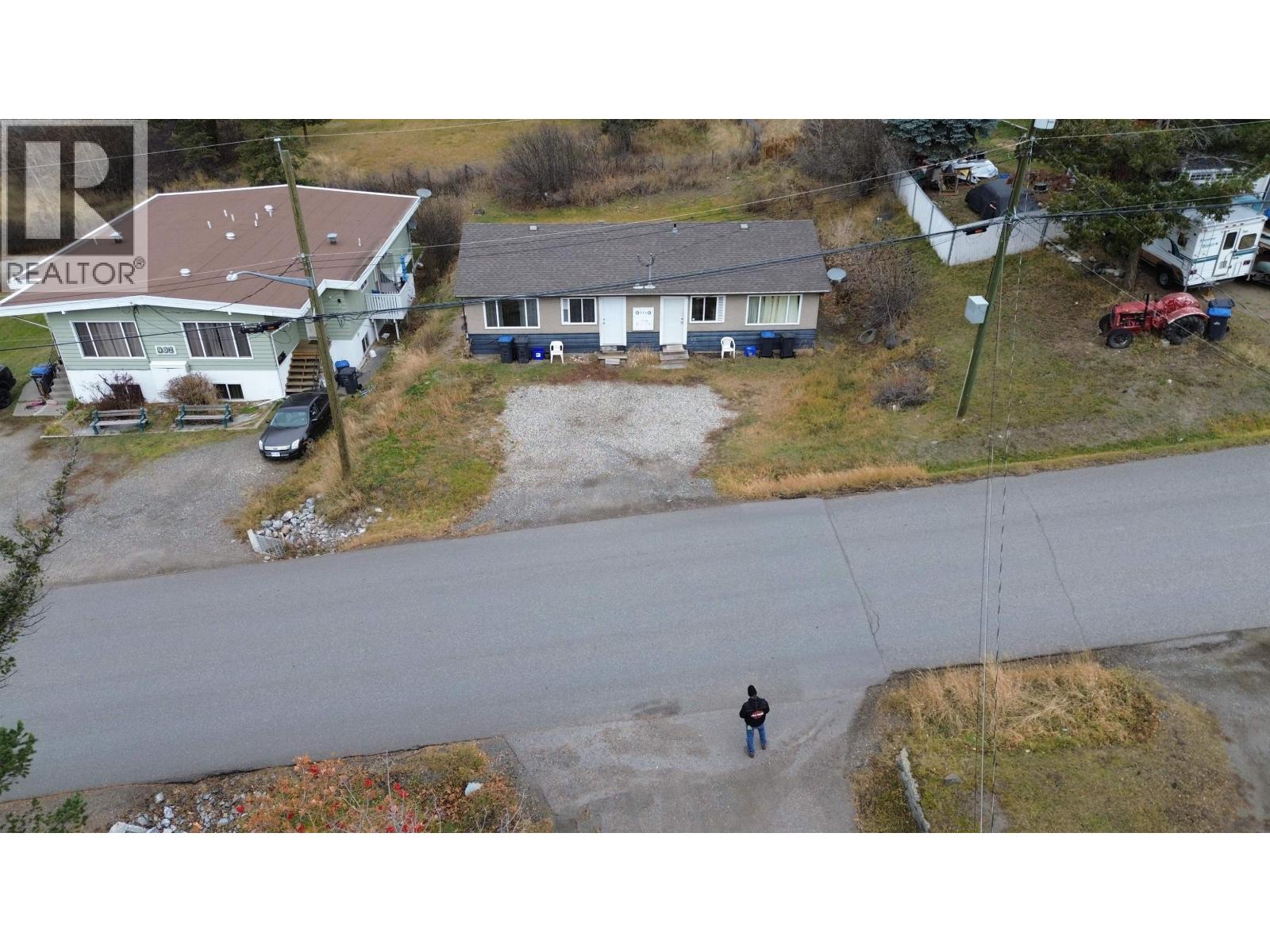 904 Toop Road Property Photo 6