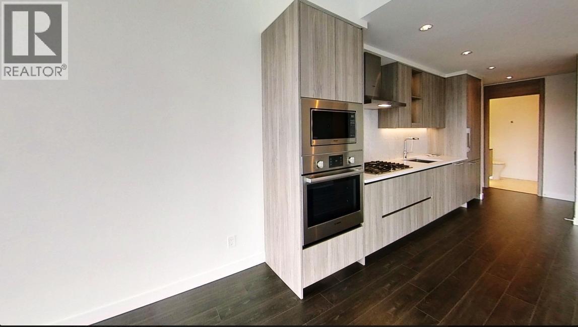 405 4730 Lougheed Highway Property Photo 2