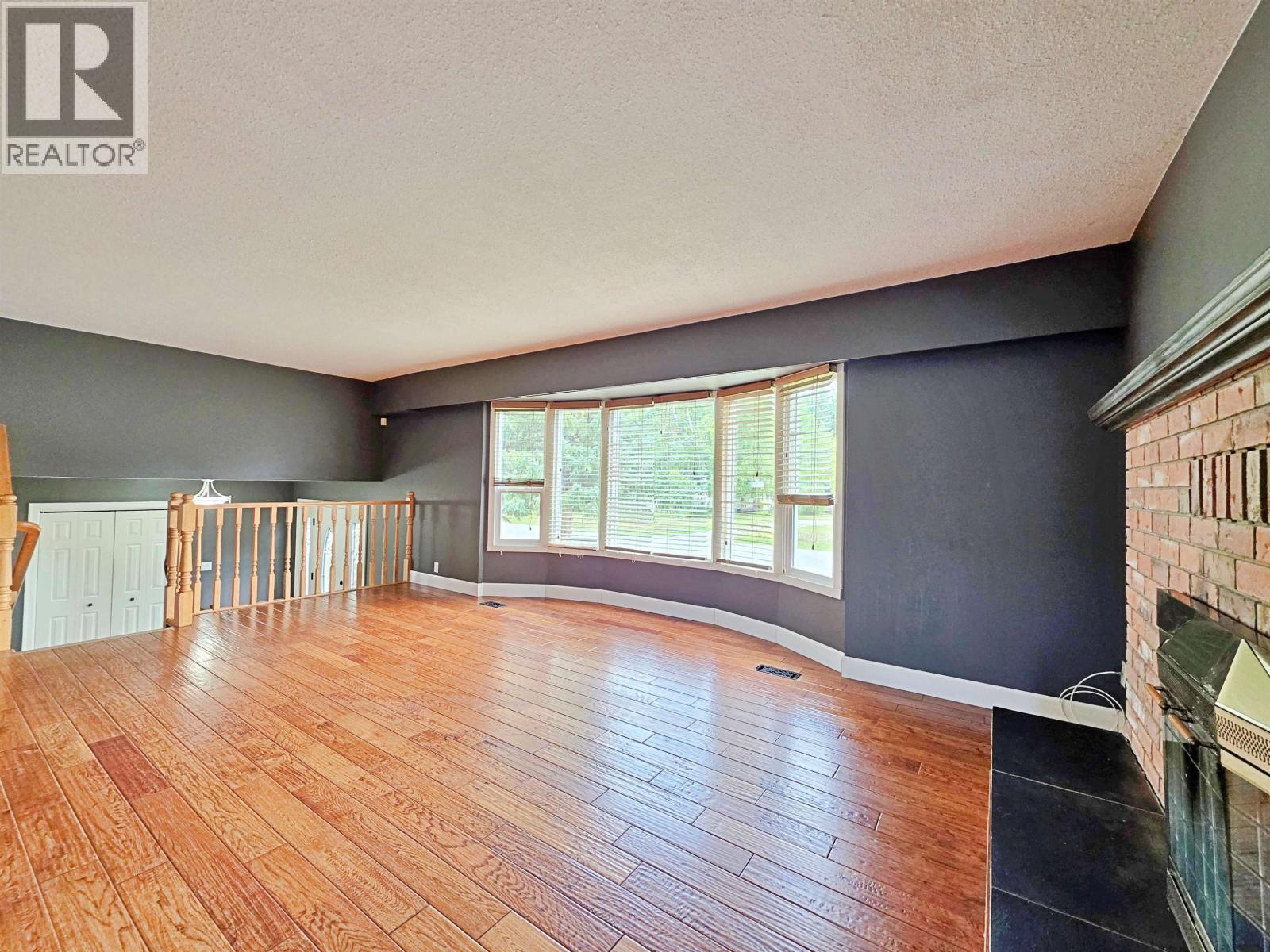 2491 Sing Street Property Photo 7