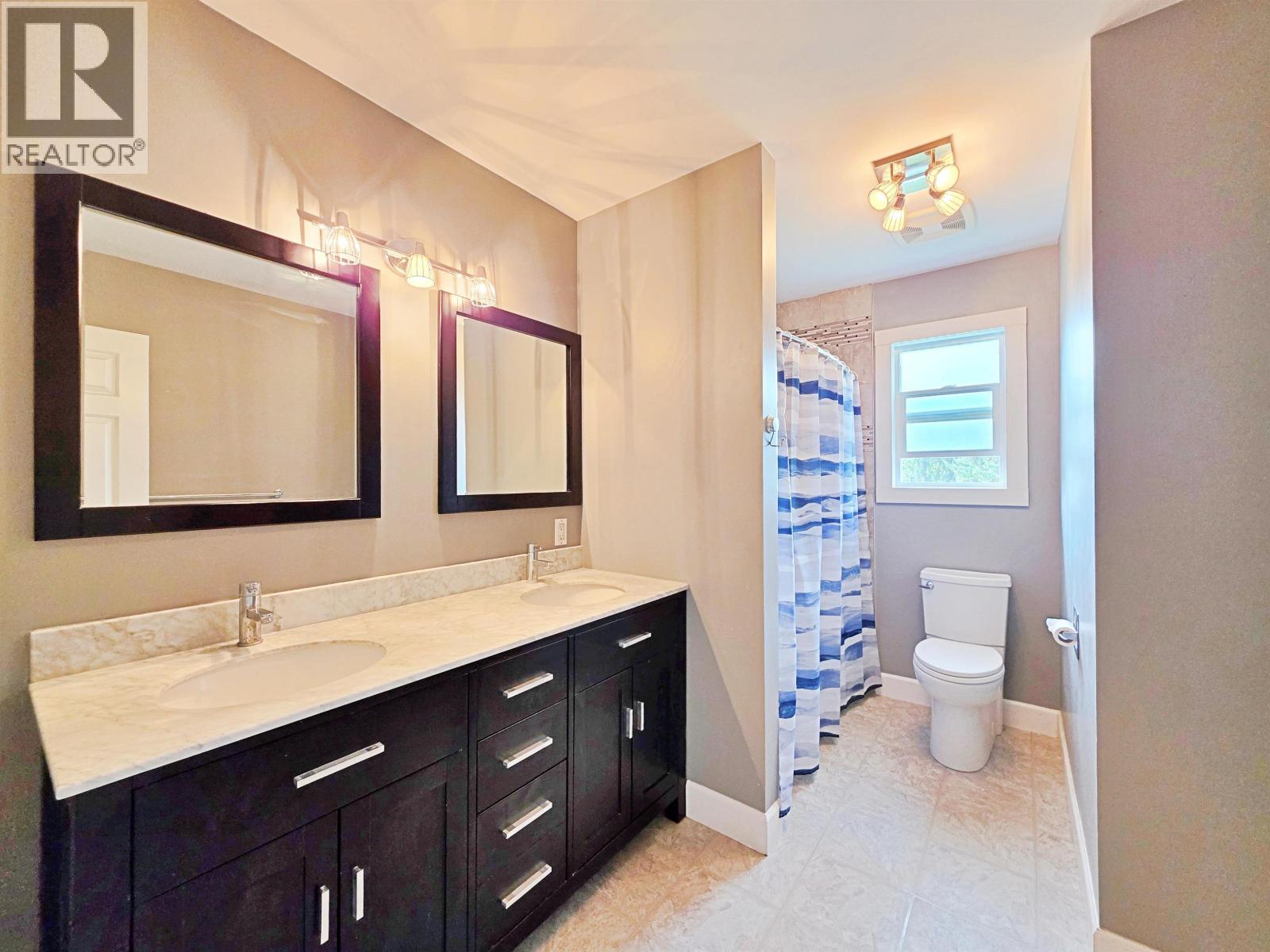 2491 Sing Street Property Photo 22
