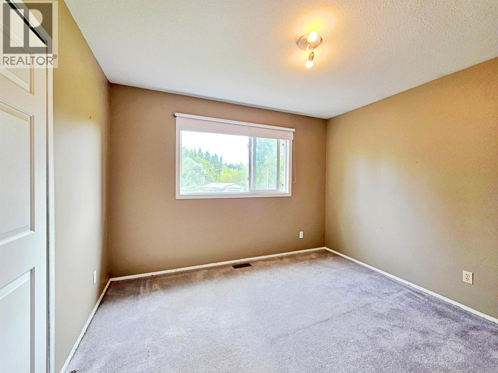 2491 Sing Street Property Photo 23