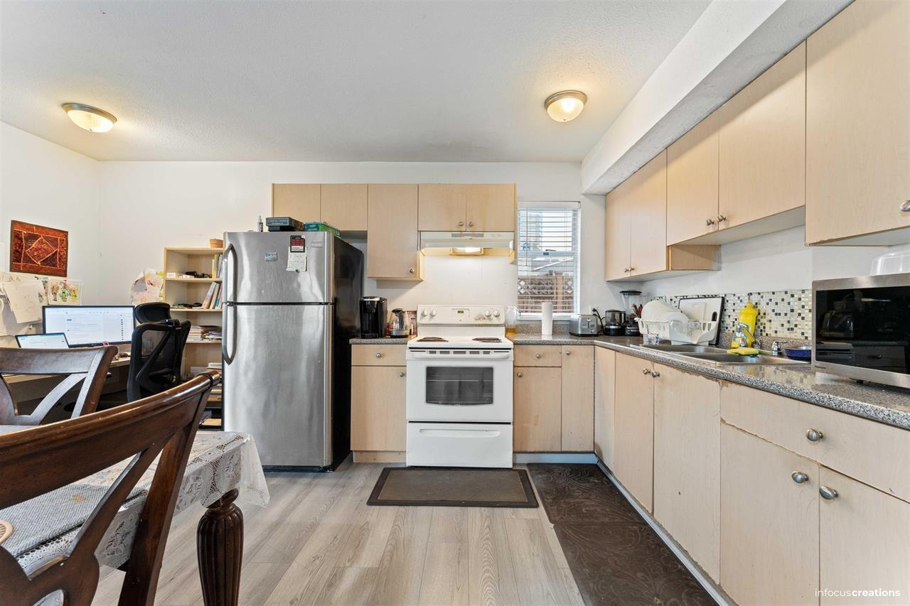 7565 123a Street Property Photo 21