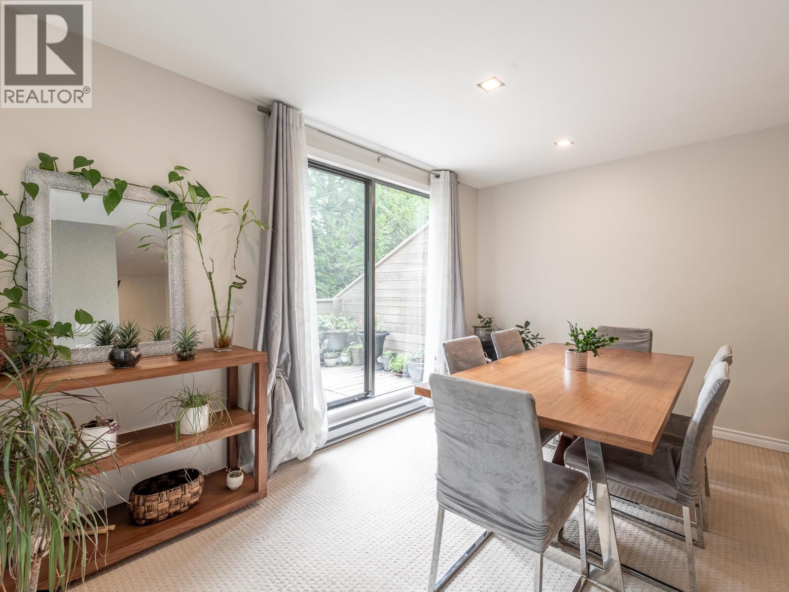 201 9152 Saturna Drive Property Photo 4