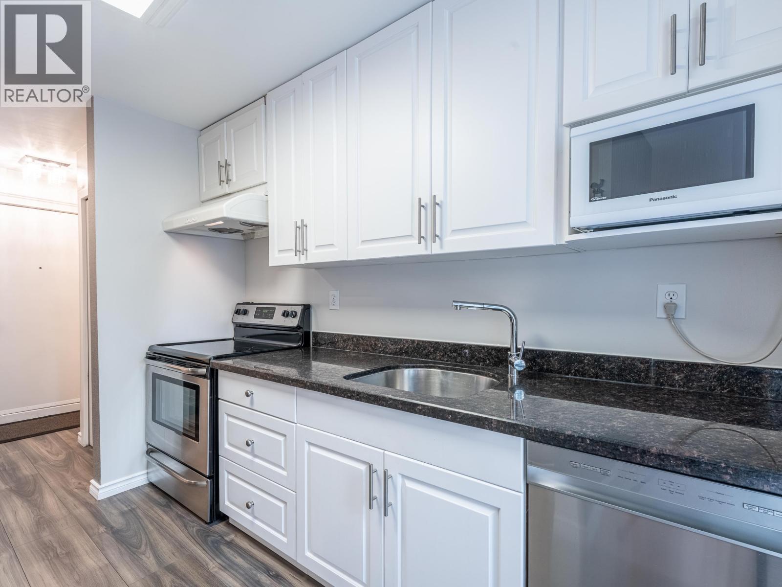 201 9152 Saturna Drive Property Photo 10