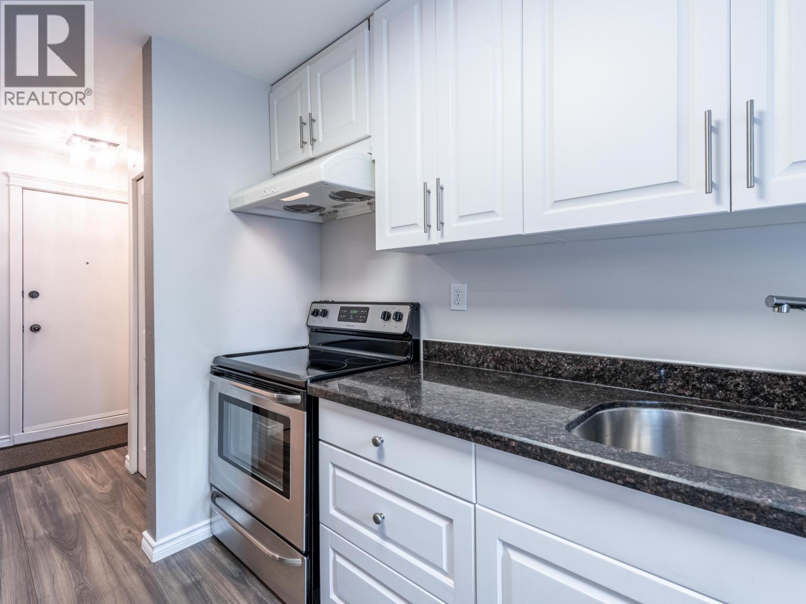 201 9152 Saturna Drive Property Photo 11