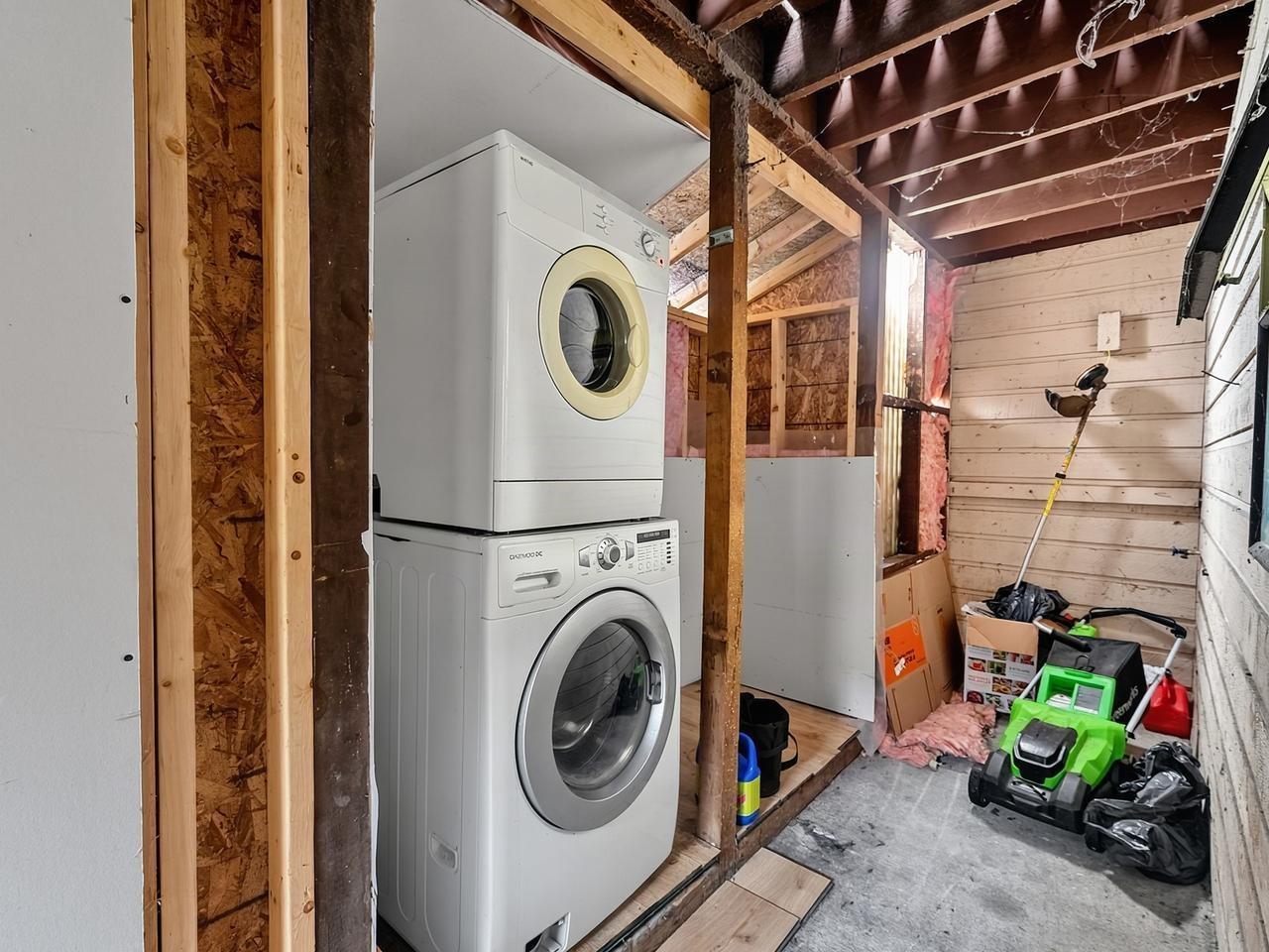 15097 95 Avenue Property Photo 23
