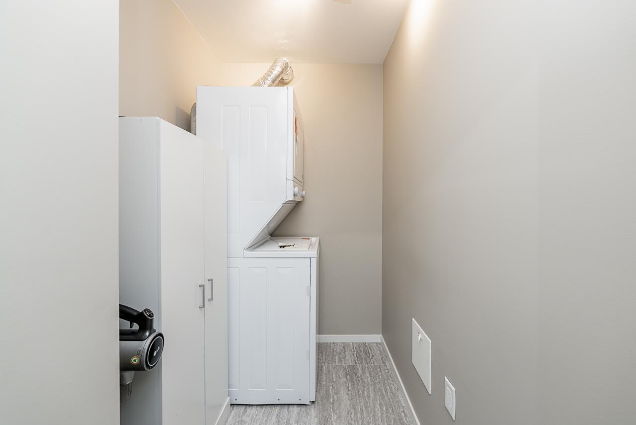 302 13911 70 Avenue Property Photo 17