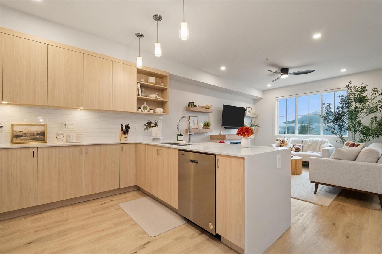 1928 Woodside Boulevard #38 Property Photo 15