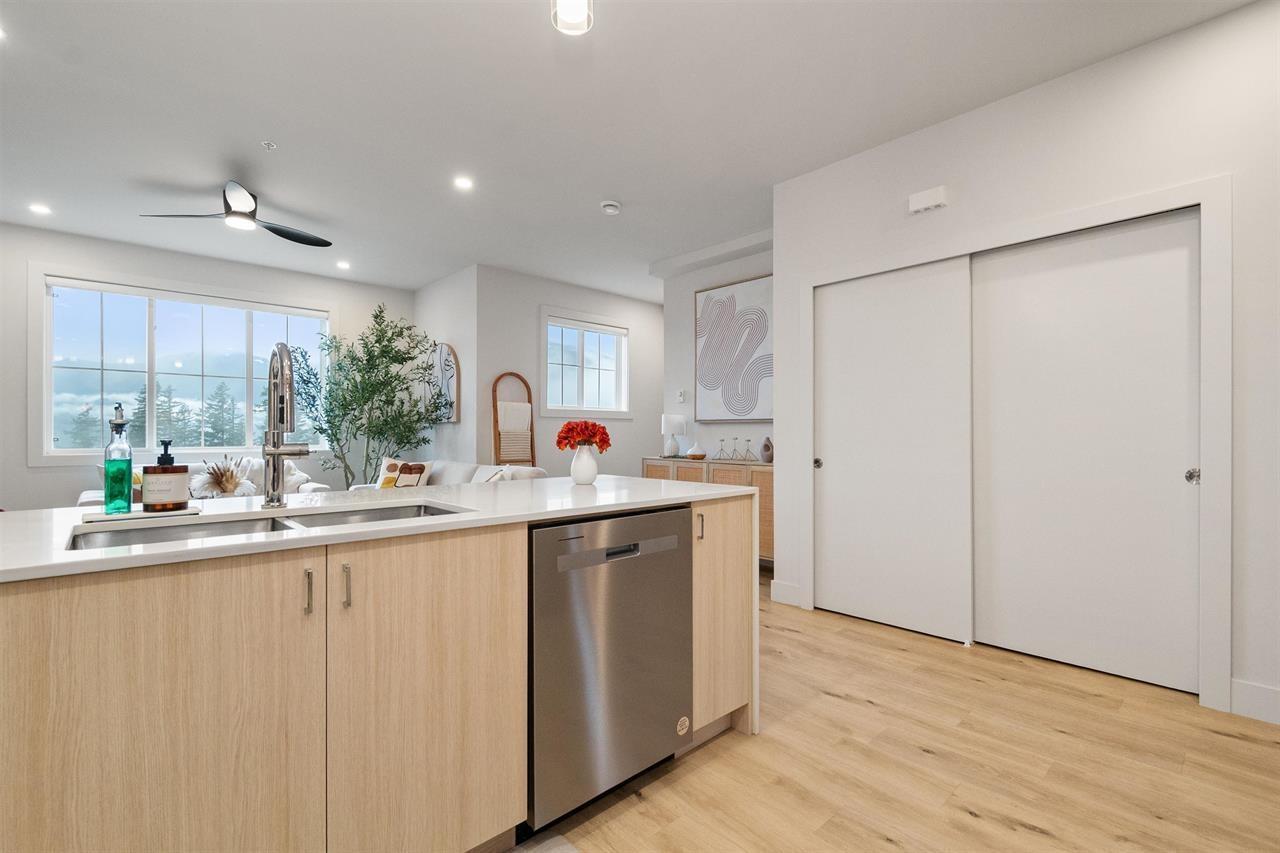 1928 Woodside Boulevard #38 Property Photo 17