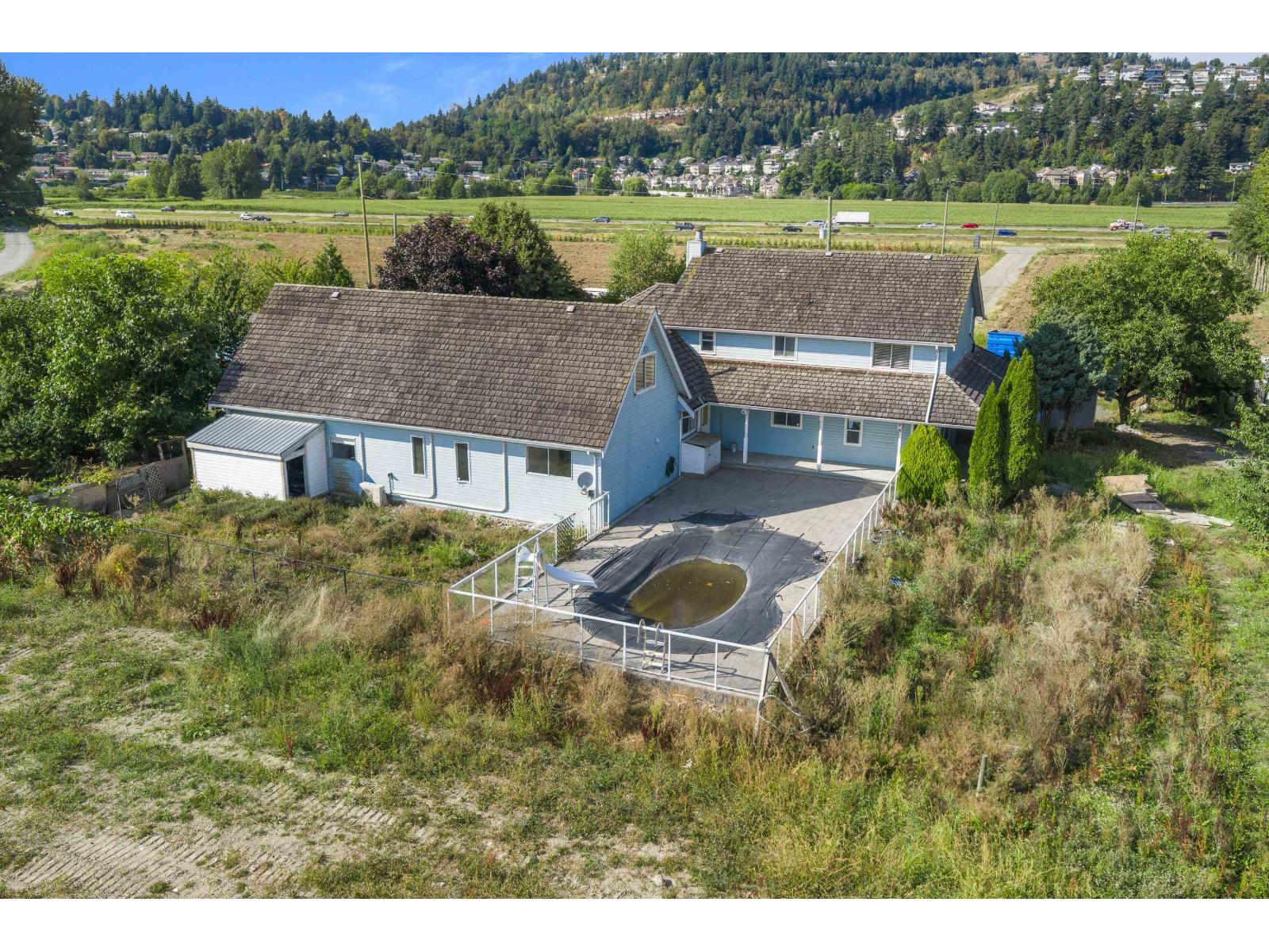 35826 South Parallel Road Property Photo 39